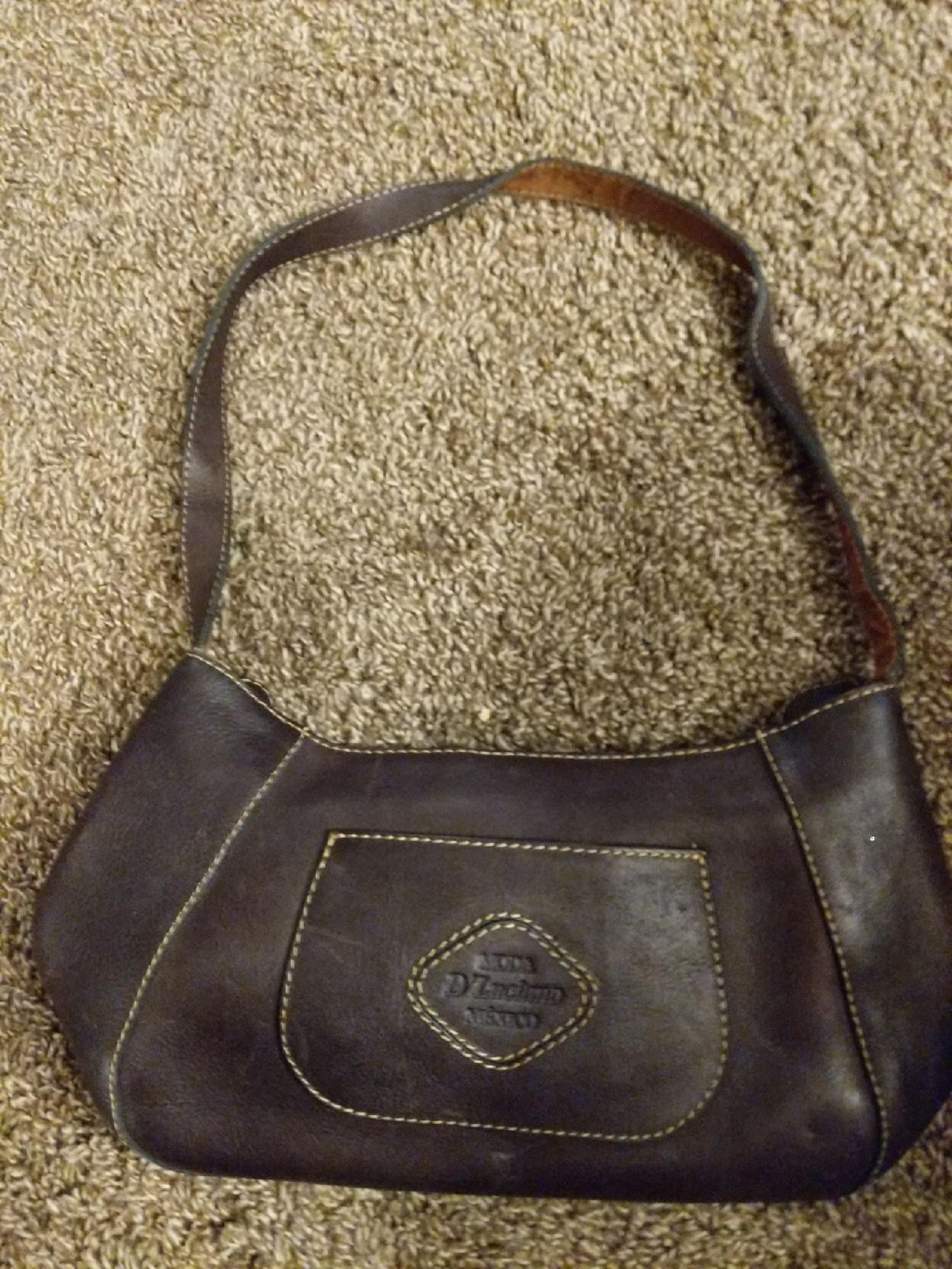 Moda D'Luciano purse