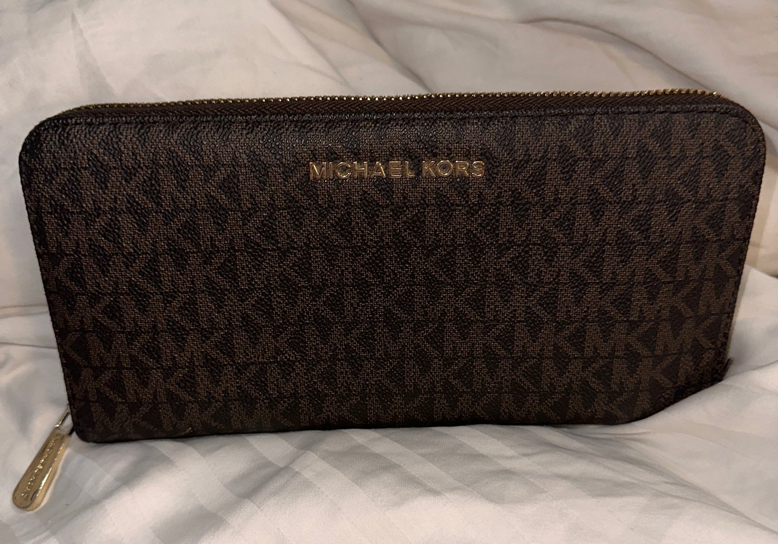 Michael Kors wallet