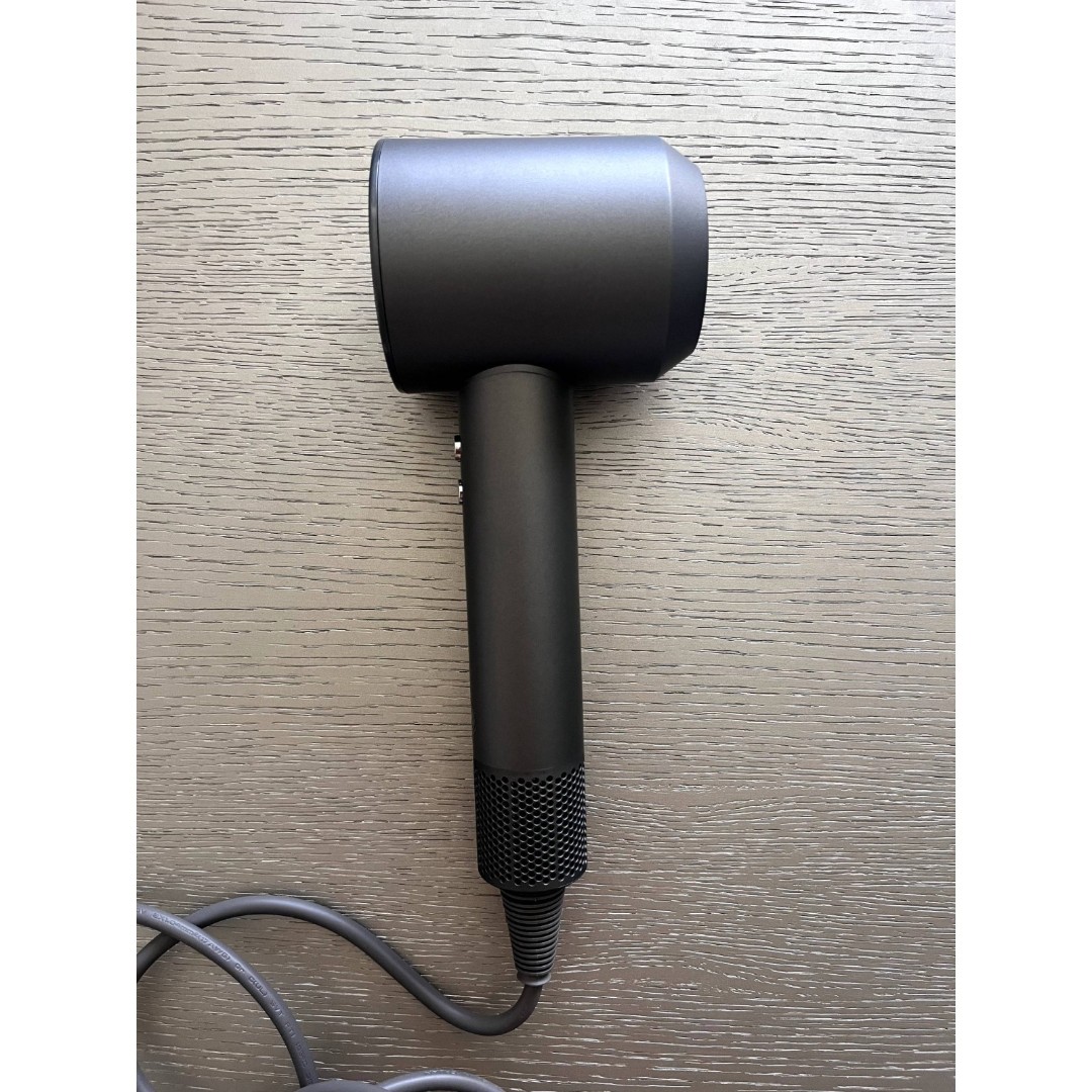 Leafless Hair Dryer - Advanced Technology - Quick Dry, Safe & Lightweight