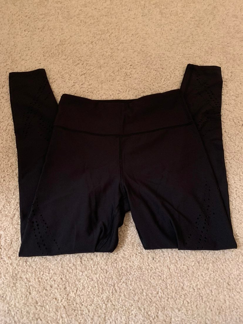 Soulcycle cut out leggings