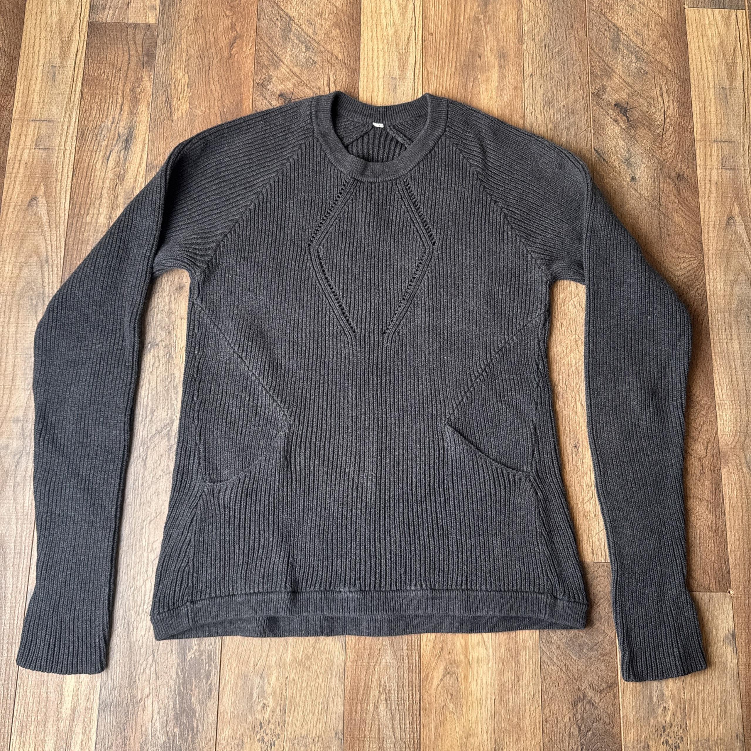 Lululemon The Sweater The Better Women's Size 2 Gray Knit Pockets Crew Neck 6789