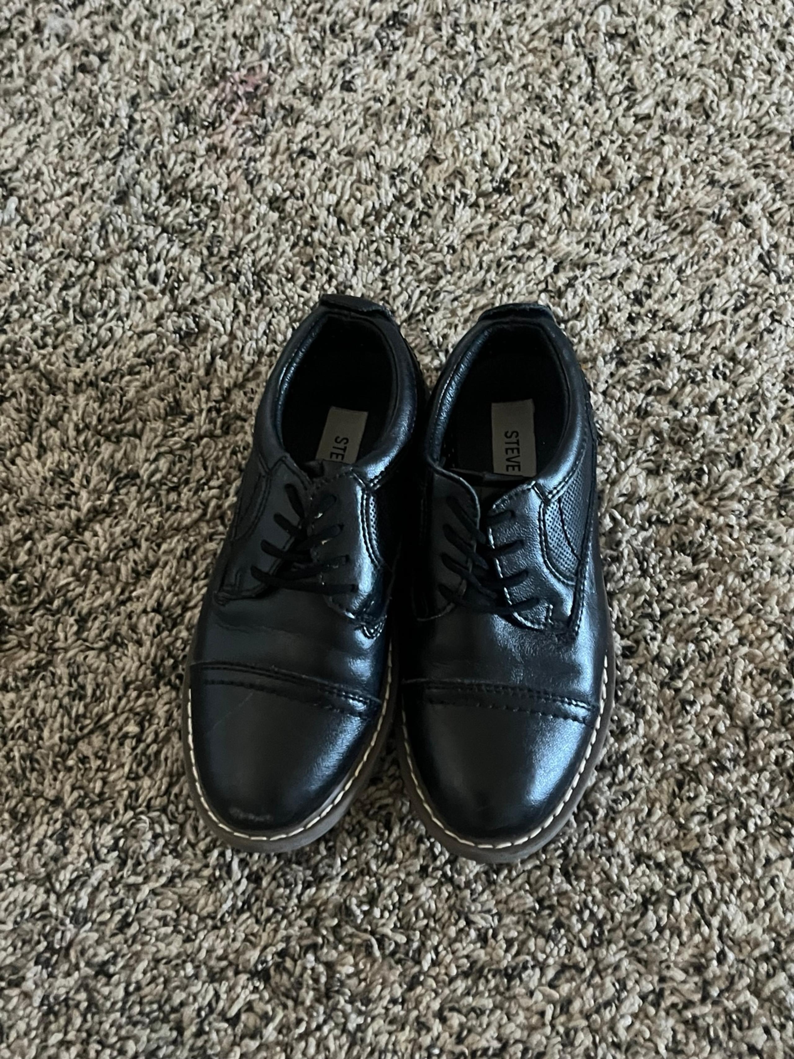 Steve Madden boys dress shoes