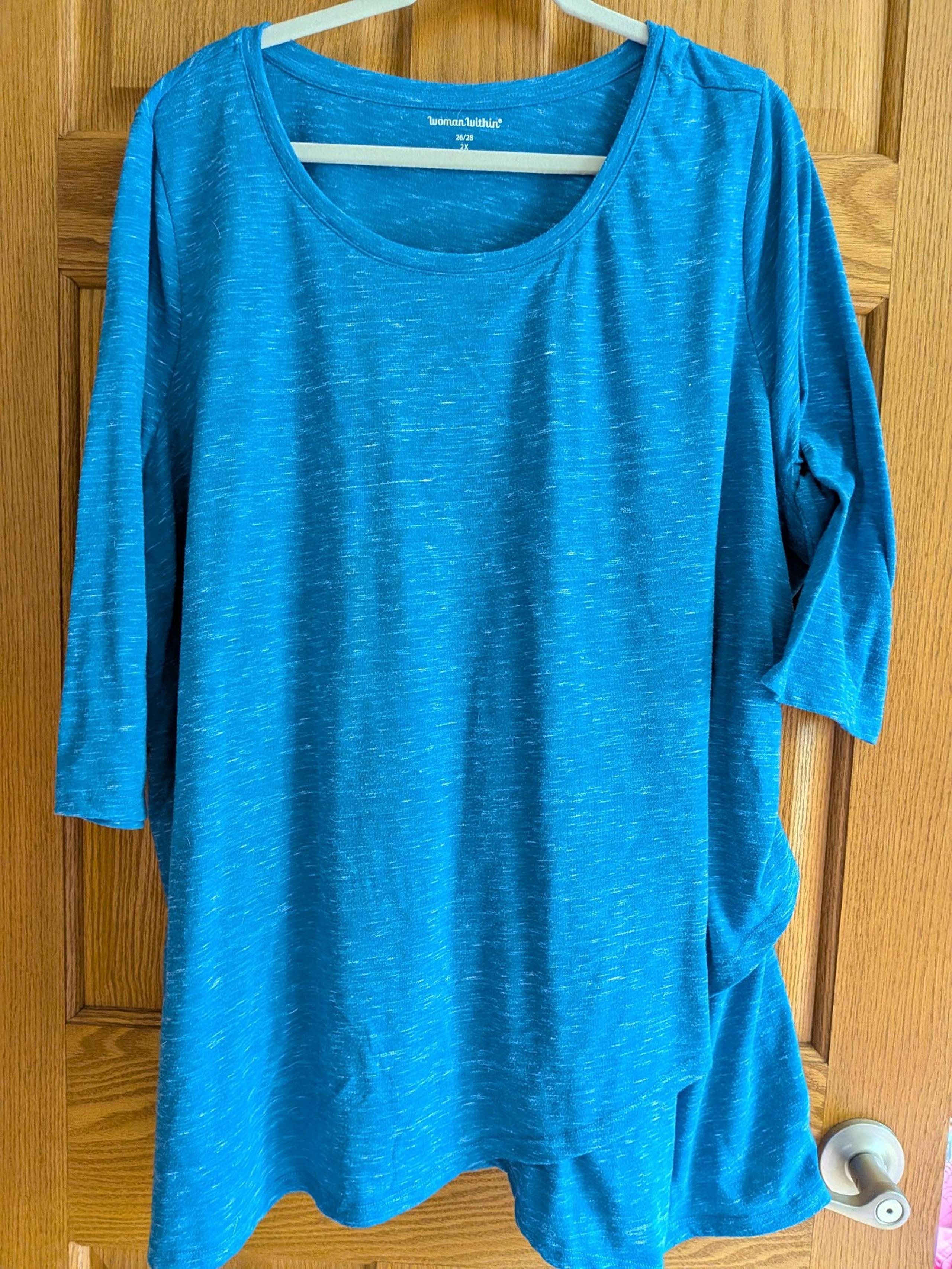 WOMAN WITHIN Blue Top size 26/28 2X
