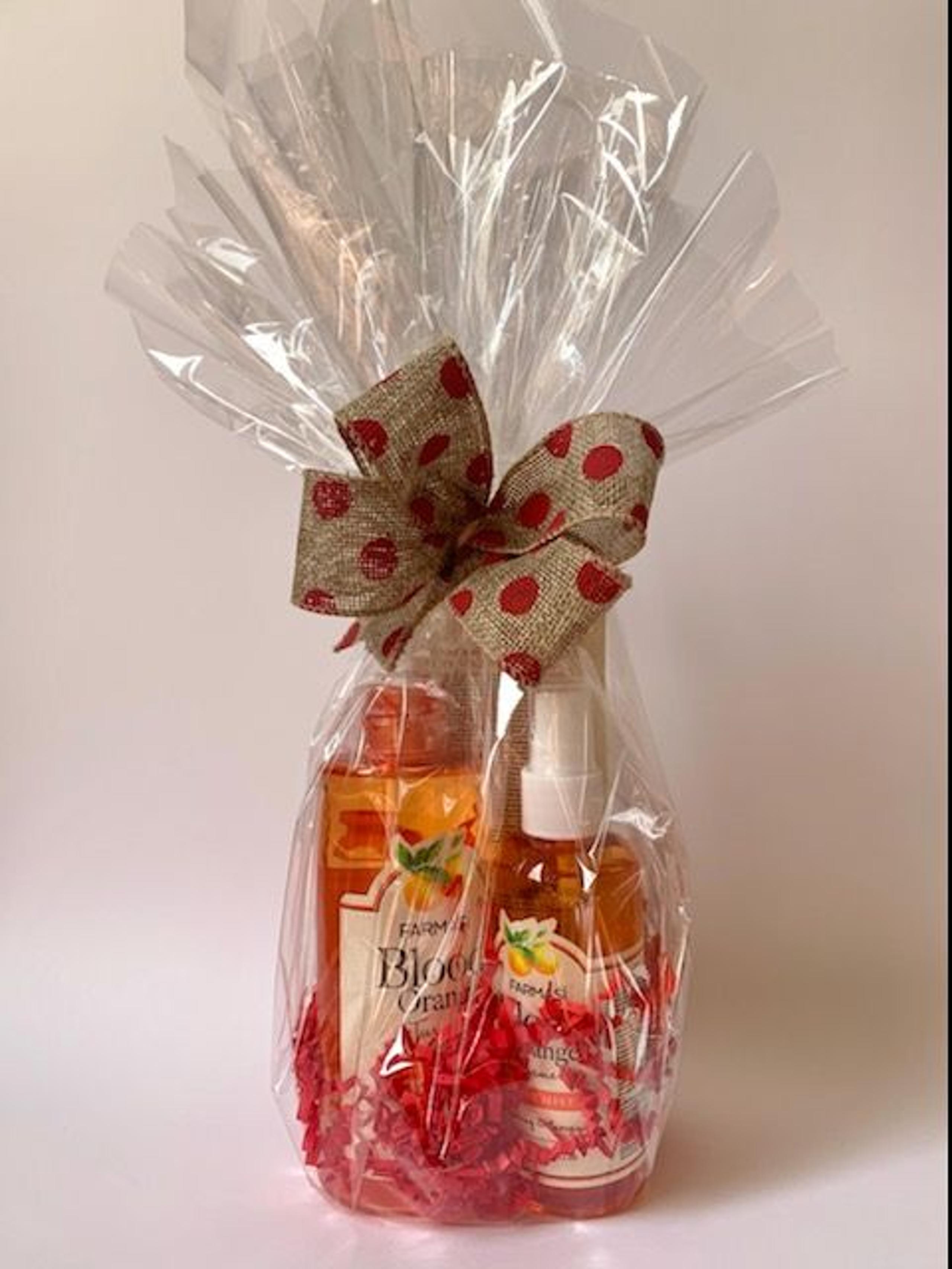 Blood Orange & Turmeric Set - Farmasi