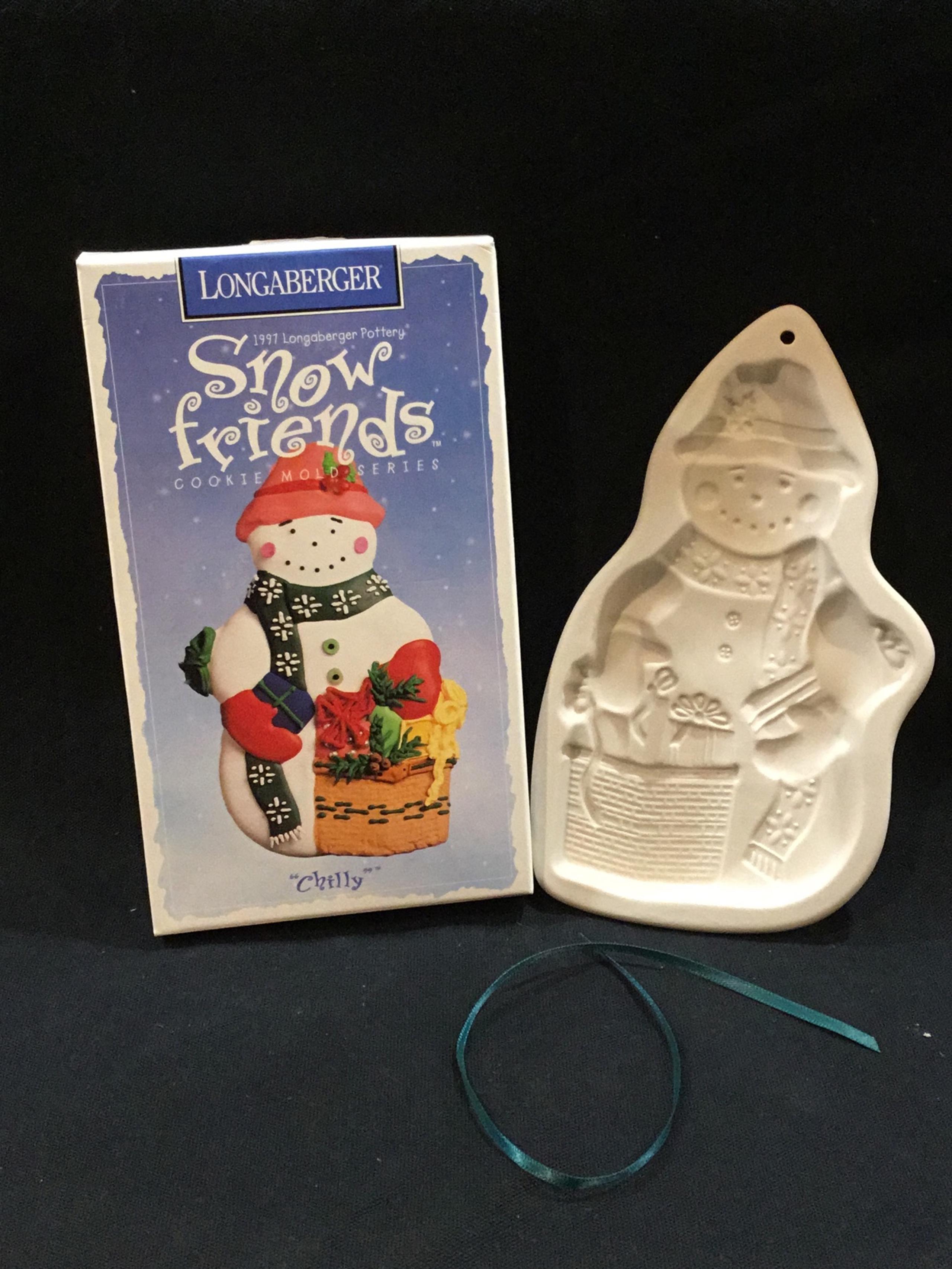 Holiday baking fun with Longaberger cookie mold