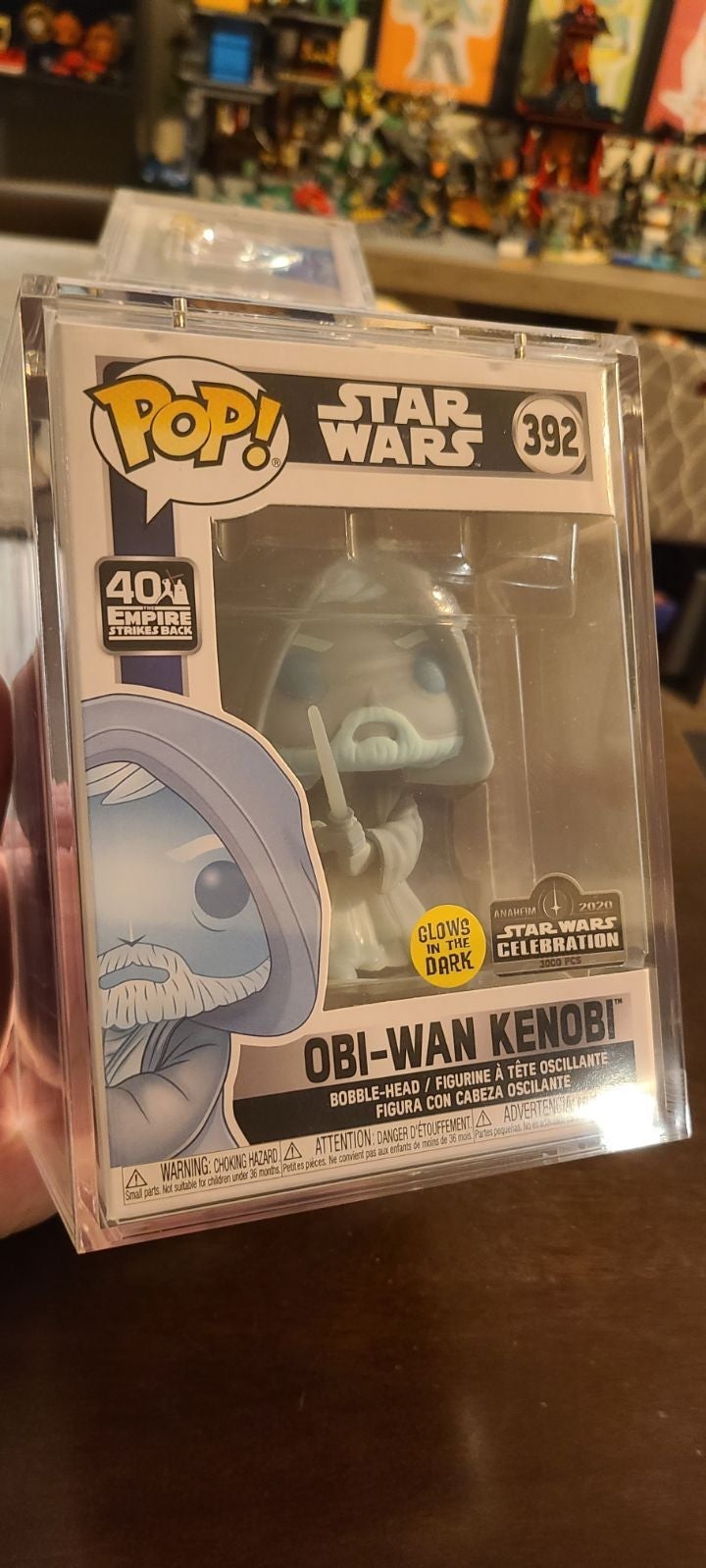 Star Wars Celebrations LE 3000 Obi-Wan Kenobi glow in the dark funko POP grail