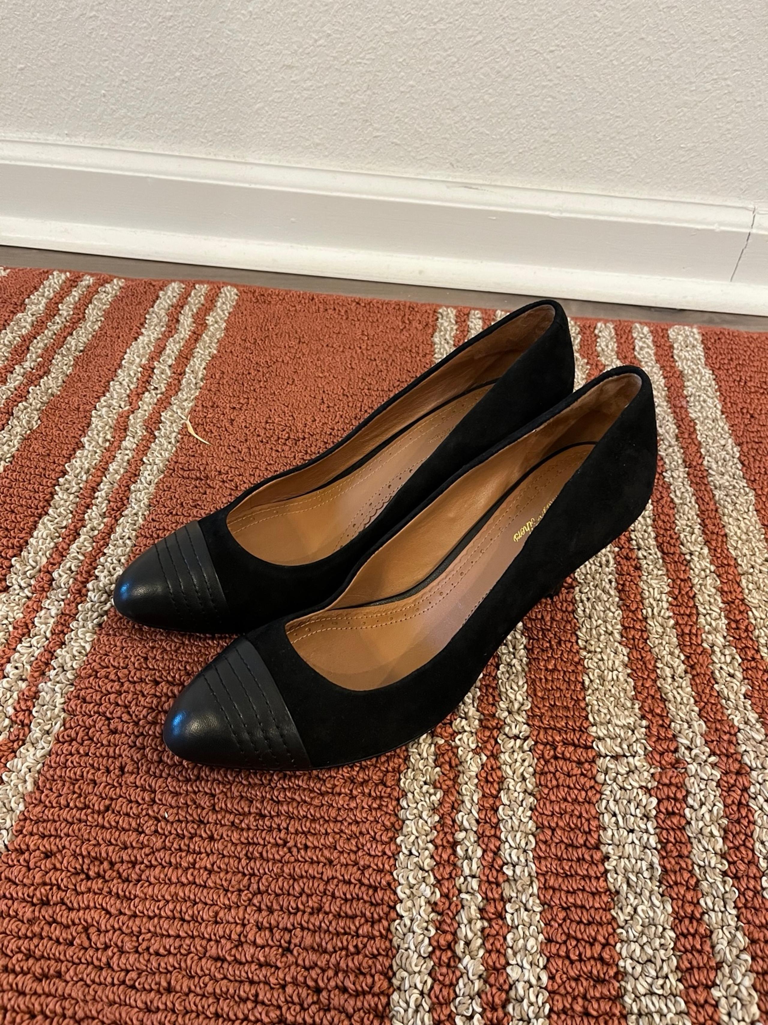 Brooks Brothers Women's Black Suede&Leather High Heel Pump Shoes Size8.5 elegant