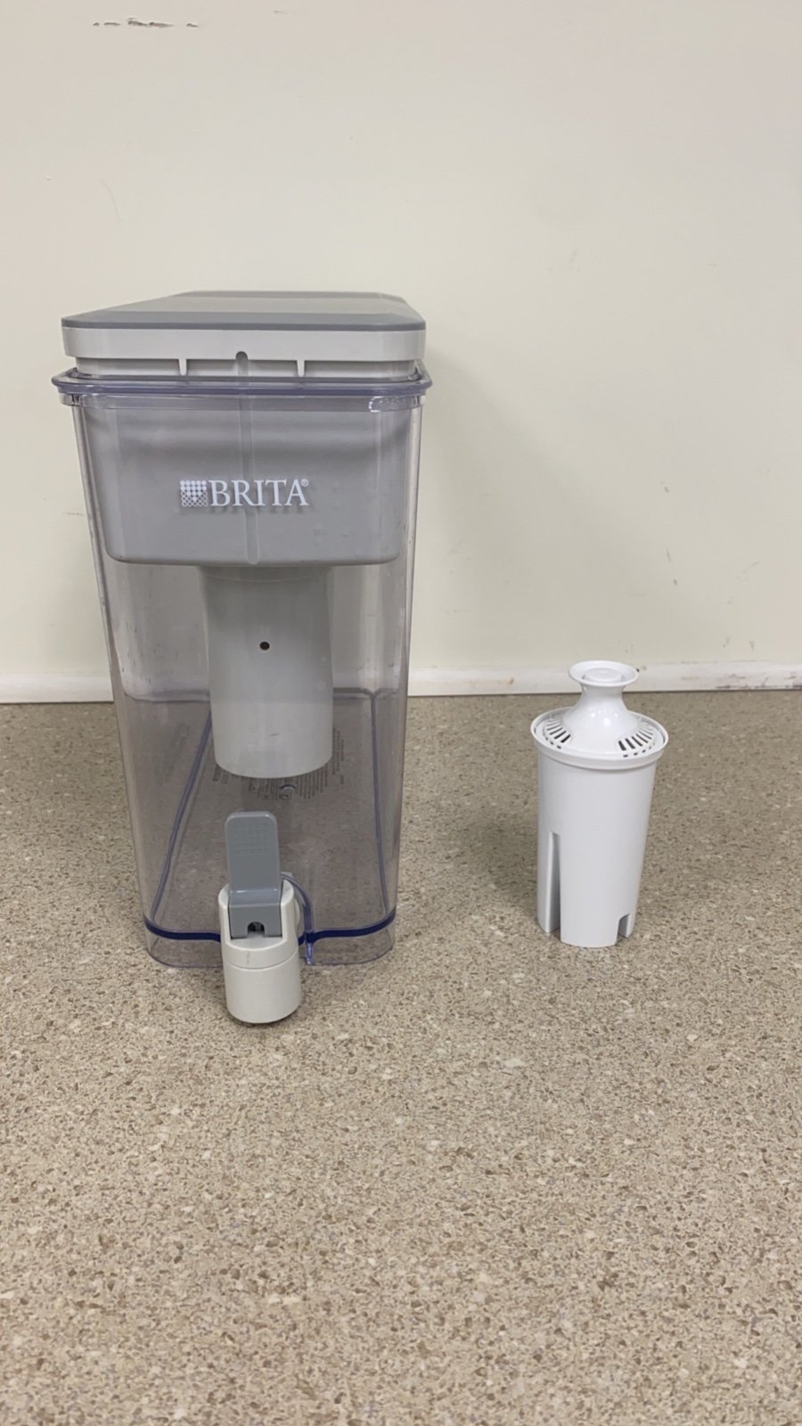 Brita water filitration system dispenser