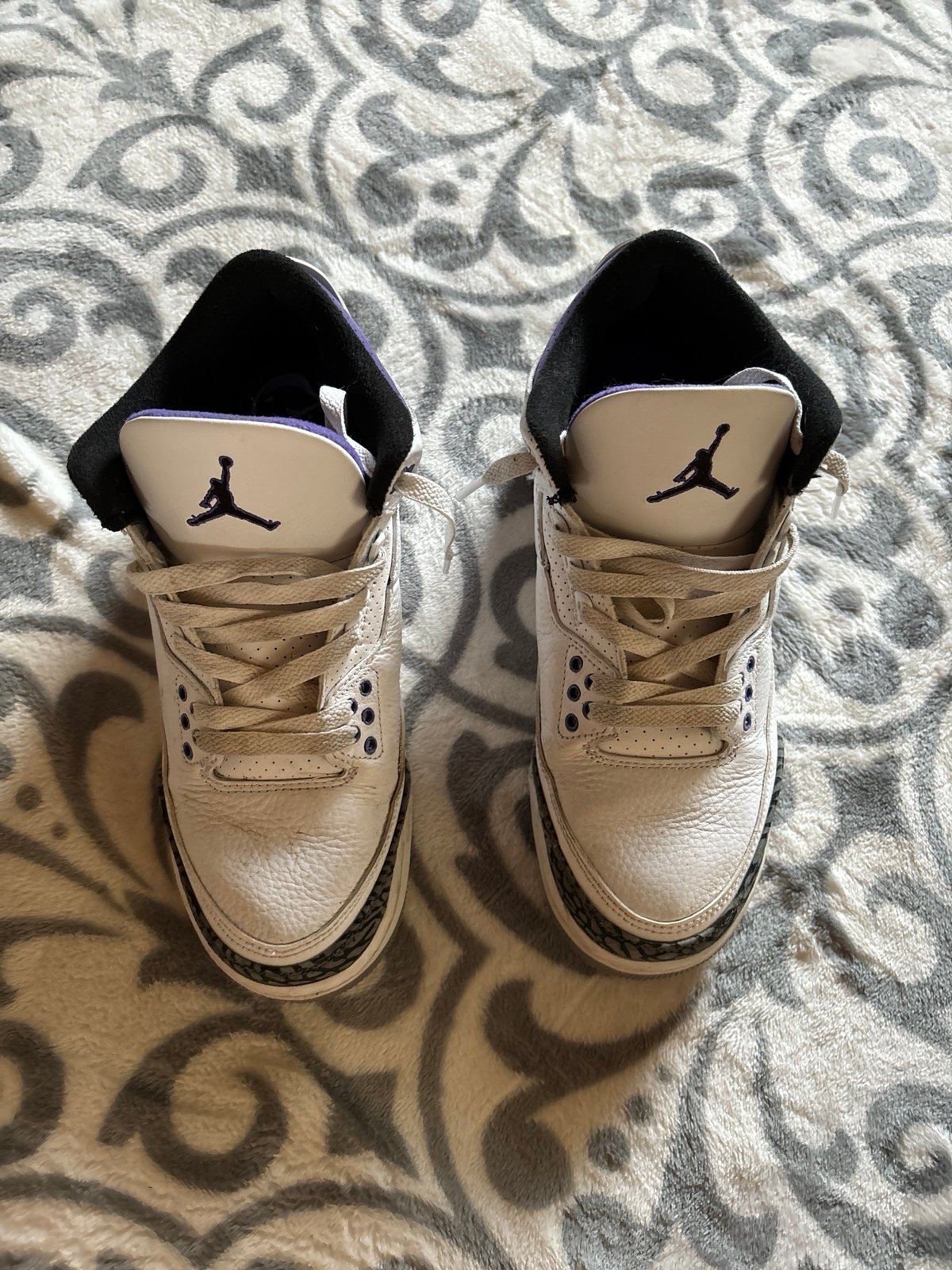 Air Jordan 3 iris