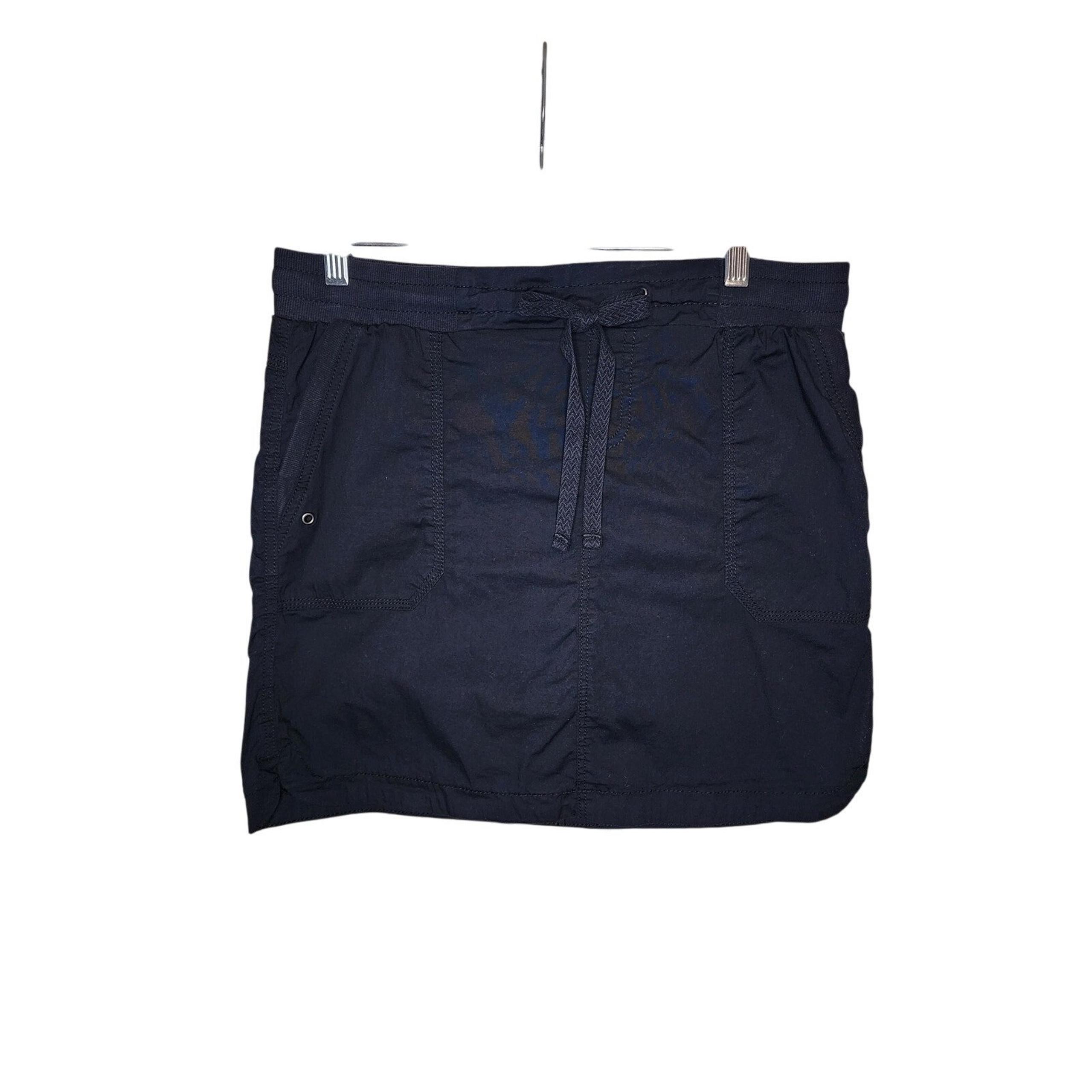Natural Reflections Skort Size 10 Black