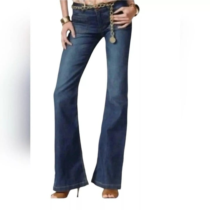 CABI Classic Flare Retro Wash Jeans Blue Sz 4 881L NWOT