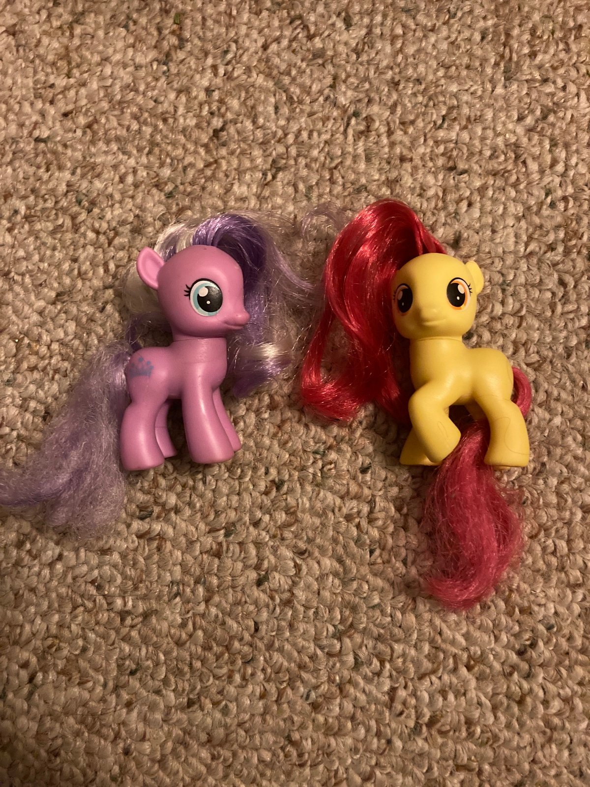 My Little Pony diamond tiara and apple bloom brushable