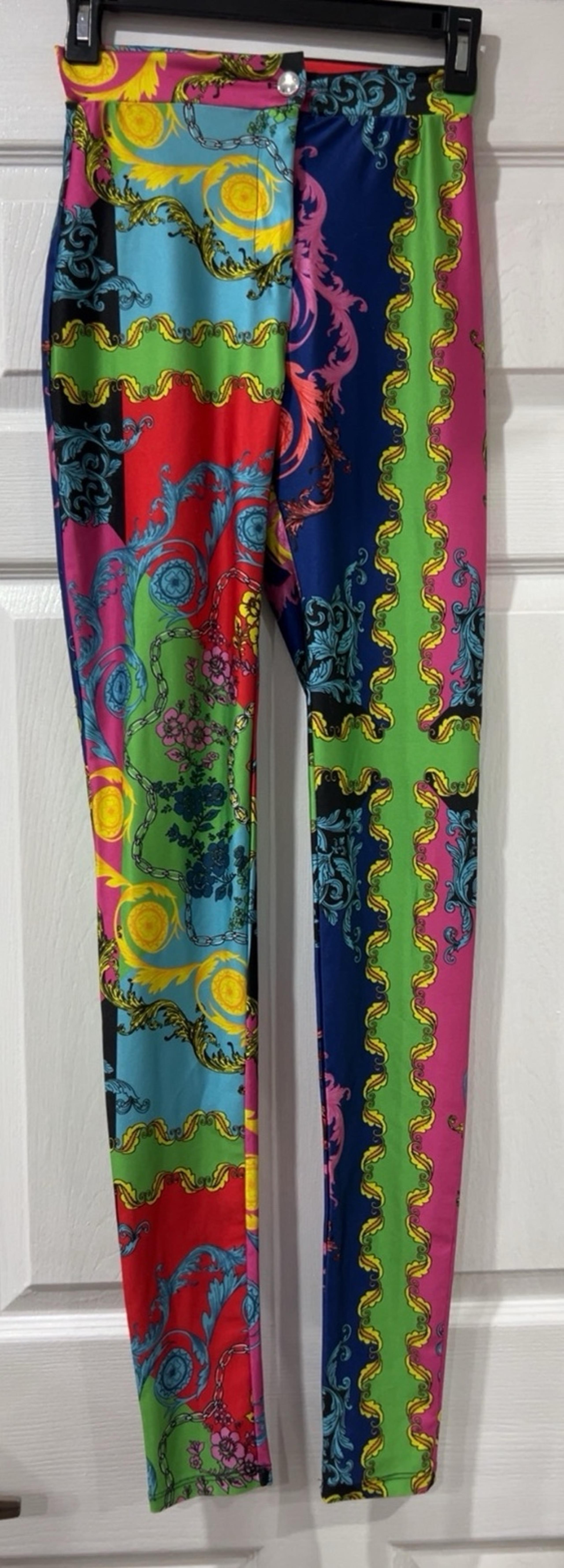 Fashion nova women’s leggings size small