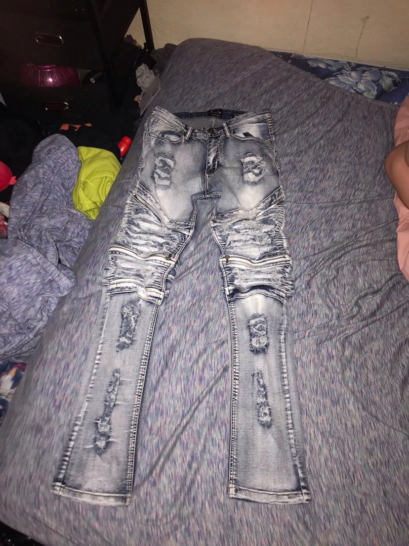 jeans