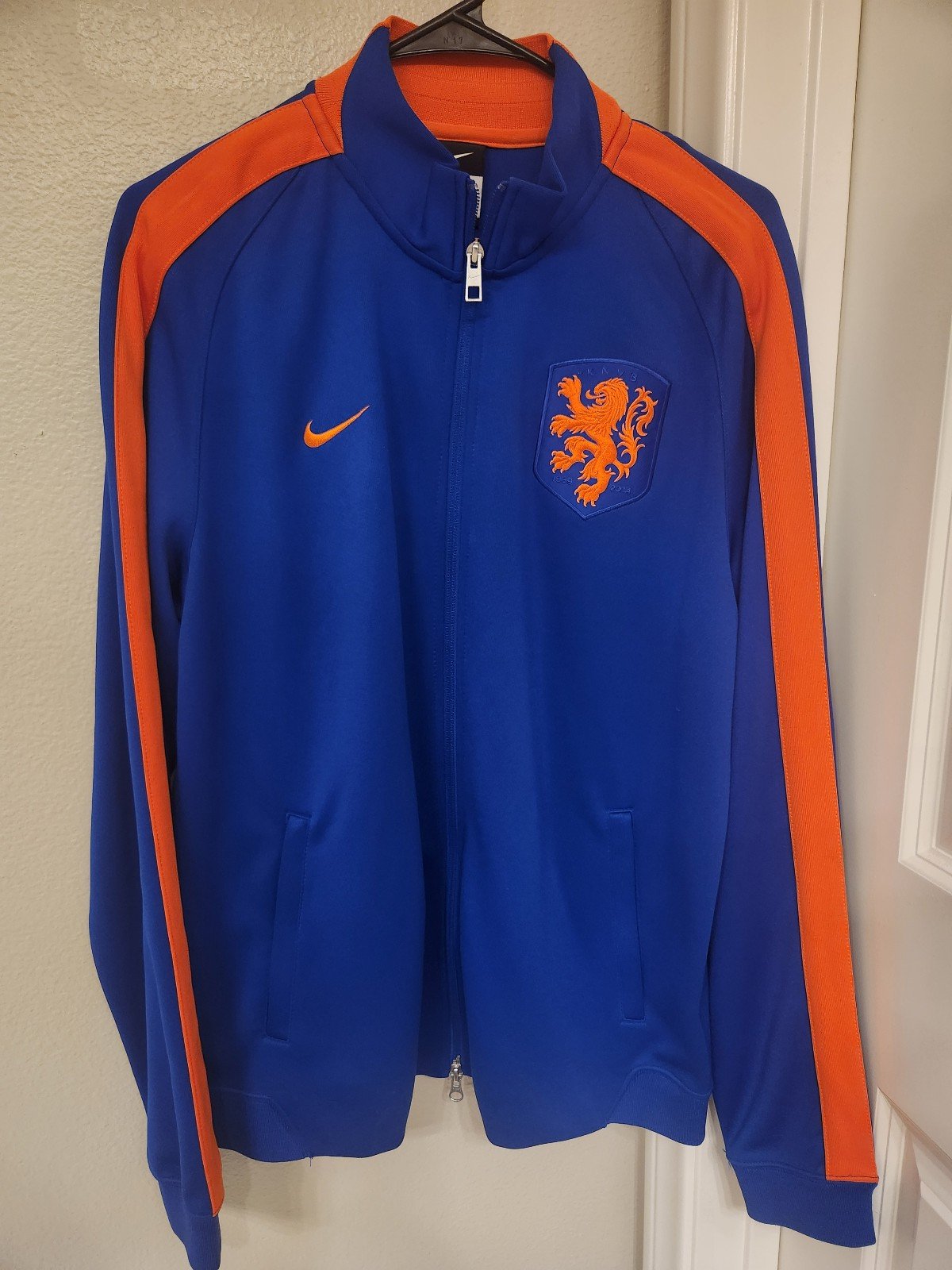 Nike netherland holland track jacket men size L