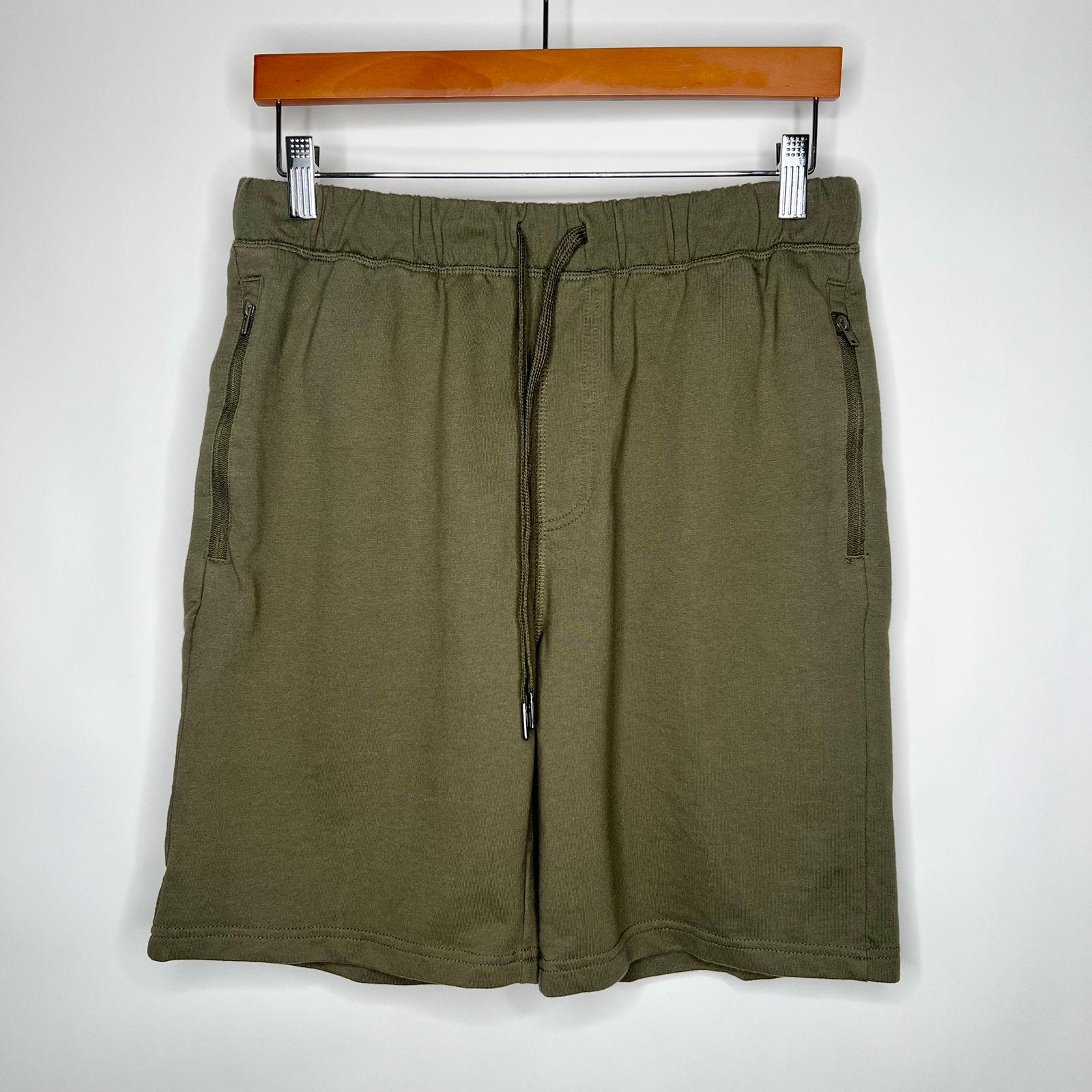 EDDIE BAUER CASUAL SHORTS MENS MEDIUM GREEN