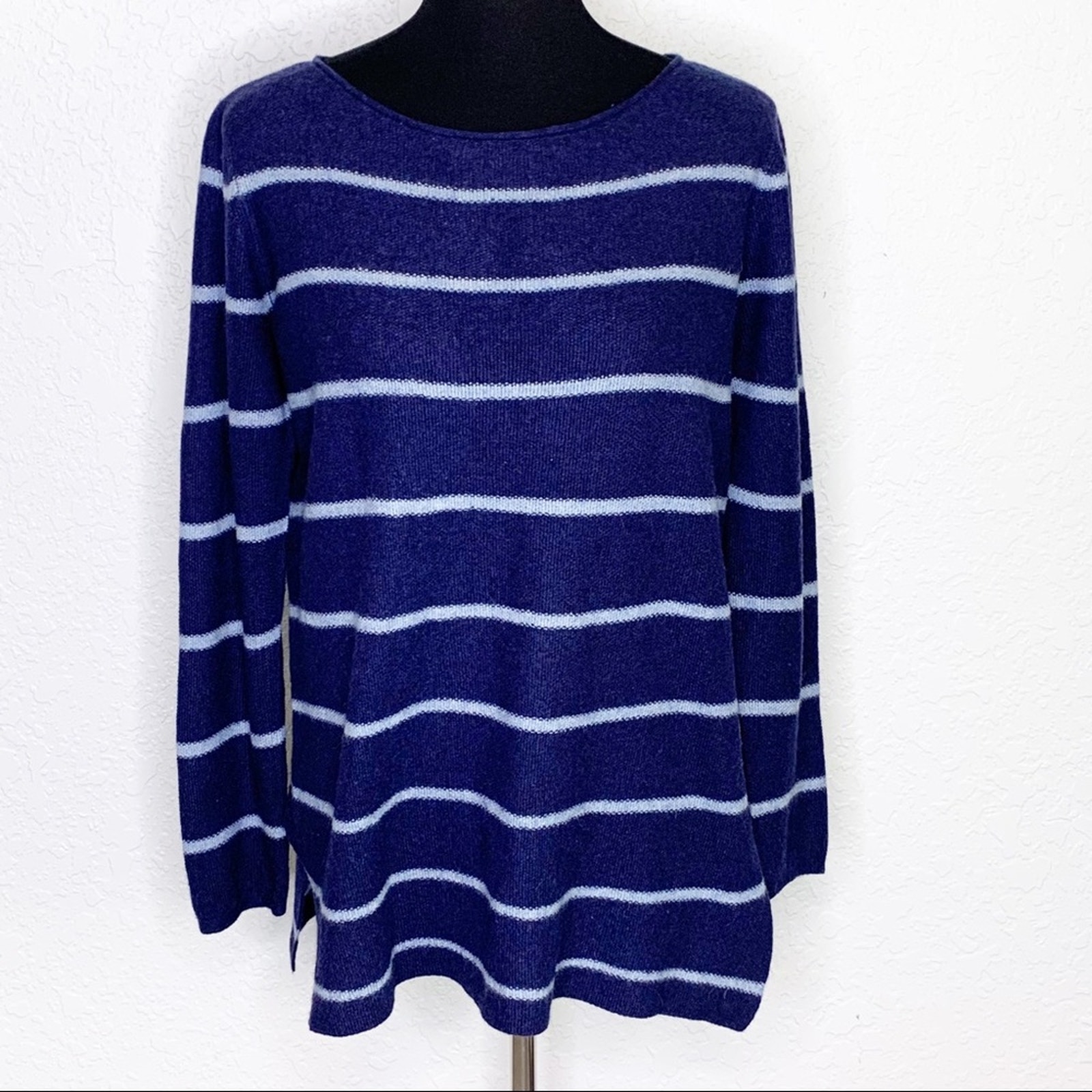 Eileen Fisher navy light blue stripe merino wool alpaca sweater size Medium