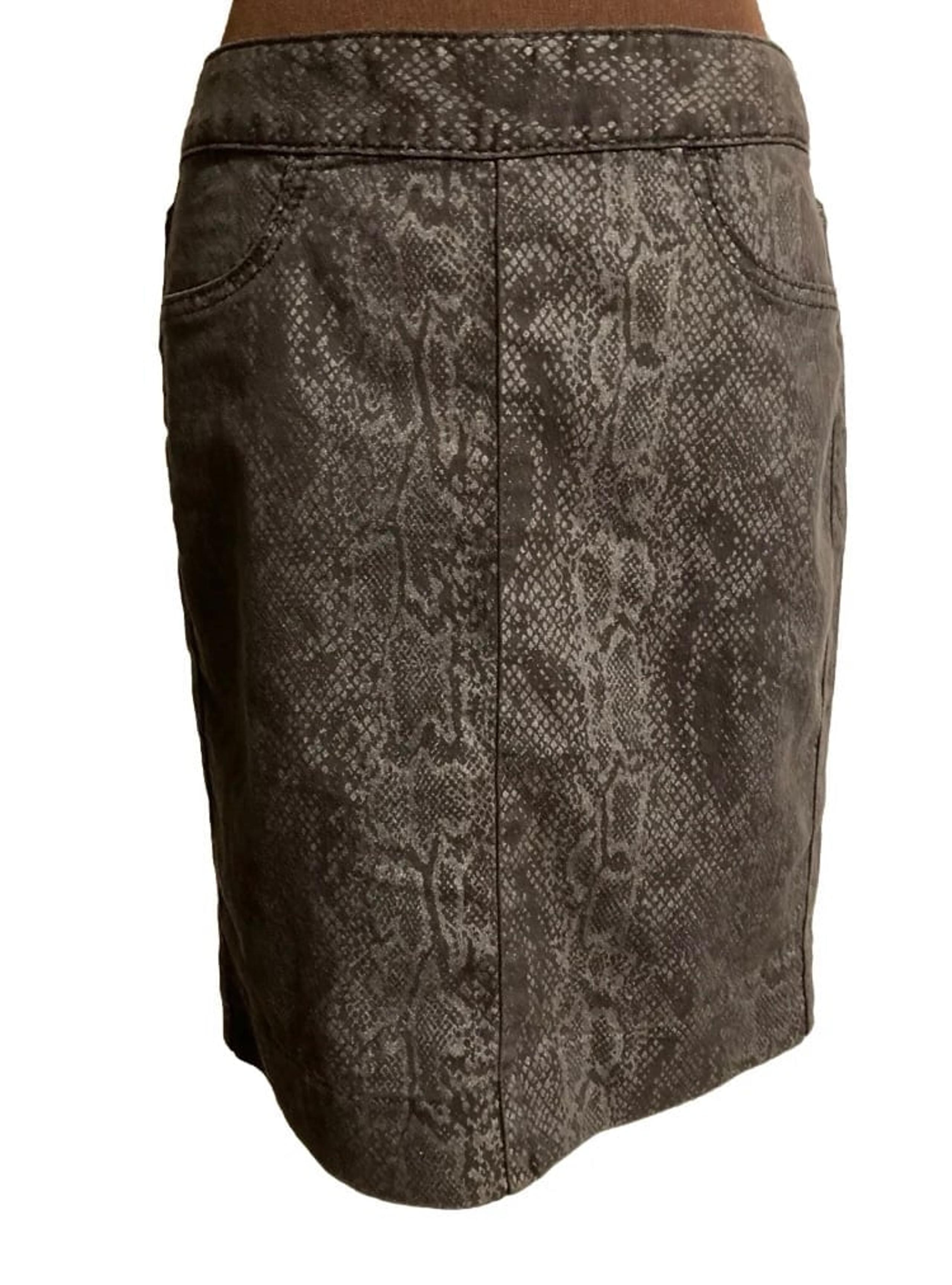 Gap 1969 size 27/4 womens stretch black snakeprint pencil skirt