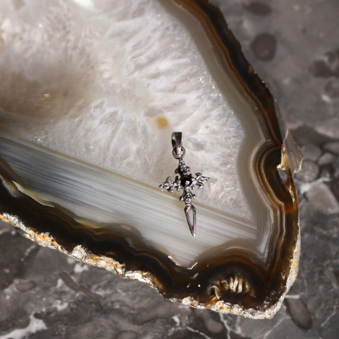 USA Vintage Blackstone Silver Pendant Top
