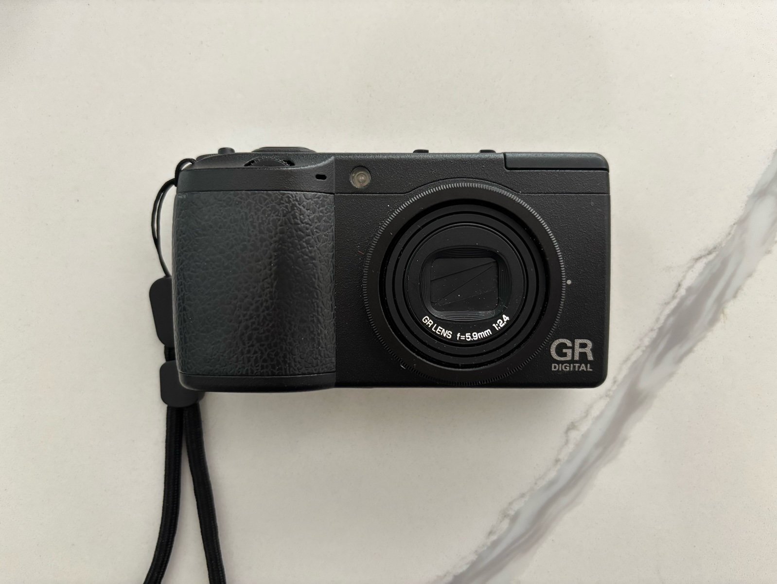 RICOH GR DIGITAL II