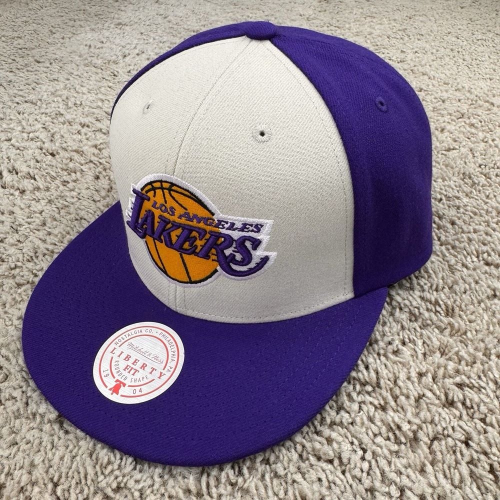 Los Angeles Lakers Hat Mitchell Ness Front Off Liberty Snapback Cream Purple Cap