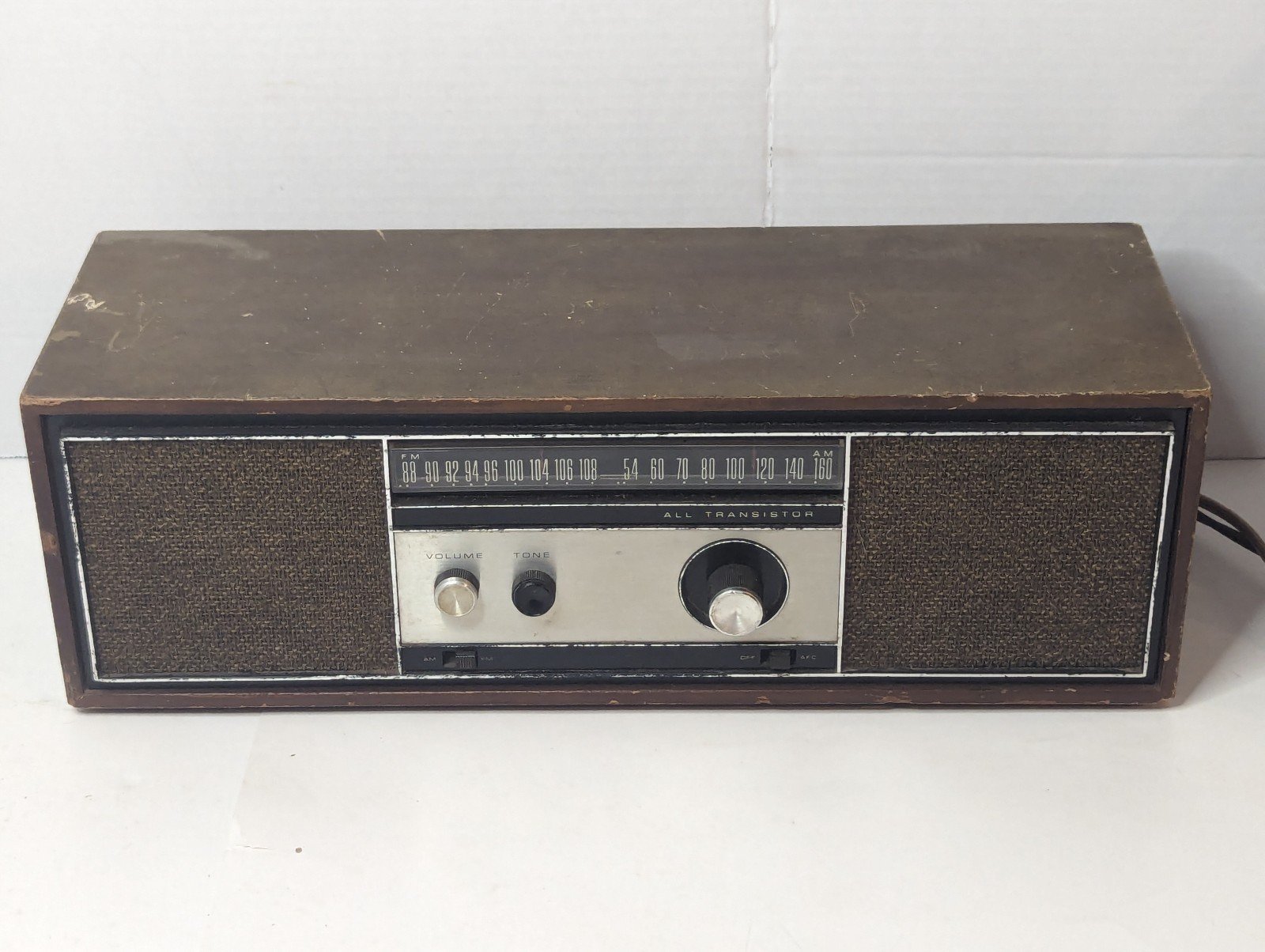 Vintage Philco All Transistor AM FM Radio - Model R440WA - WORKS