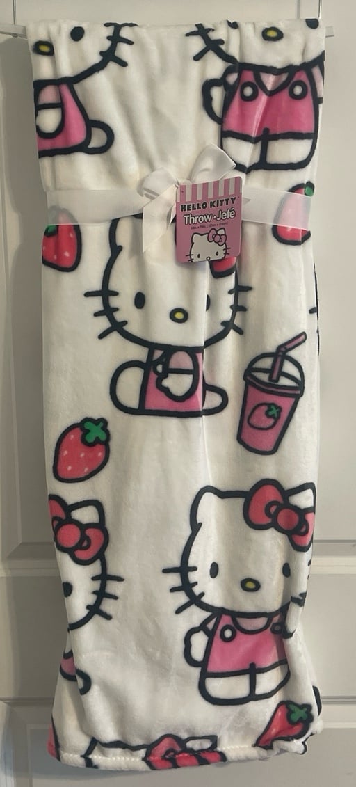 Hello Kitty Strawberry Milkshake Throw Blanket