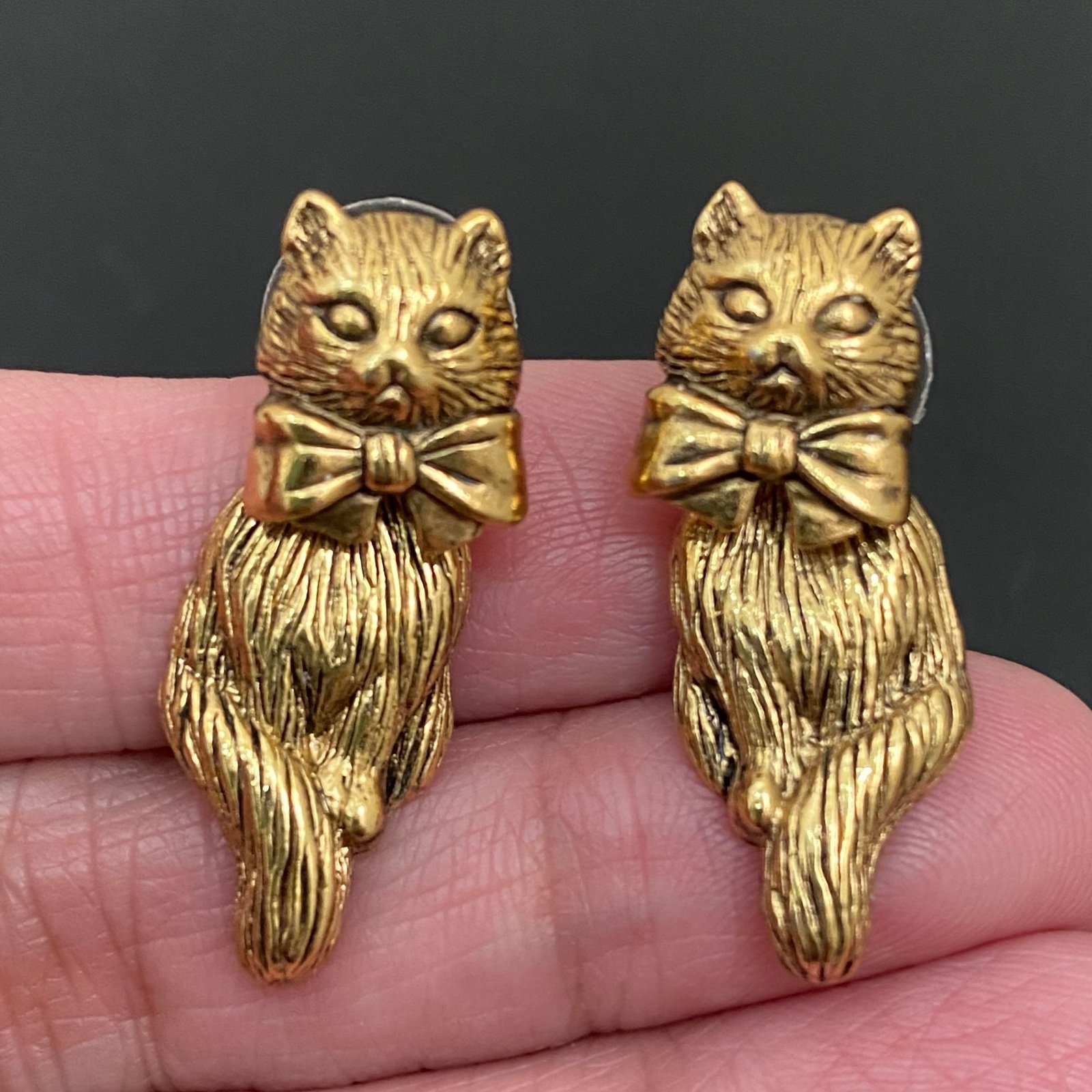 Vintage AVON Gold-tone Adorable Cat Ear Jacket 3D Earrings