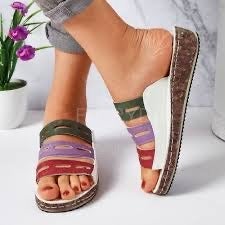 Colorblock Strappy Flatform Asian Mules