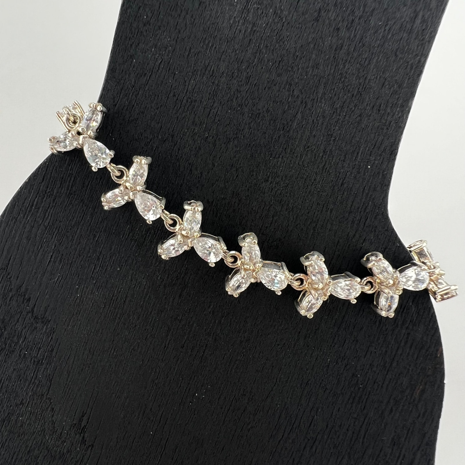 NWT Clear Czech Crystal 925 Sterling Silver Prong Set Bracelet 7