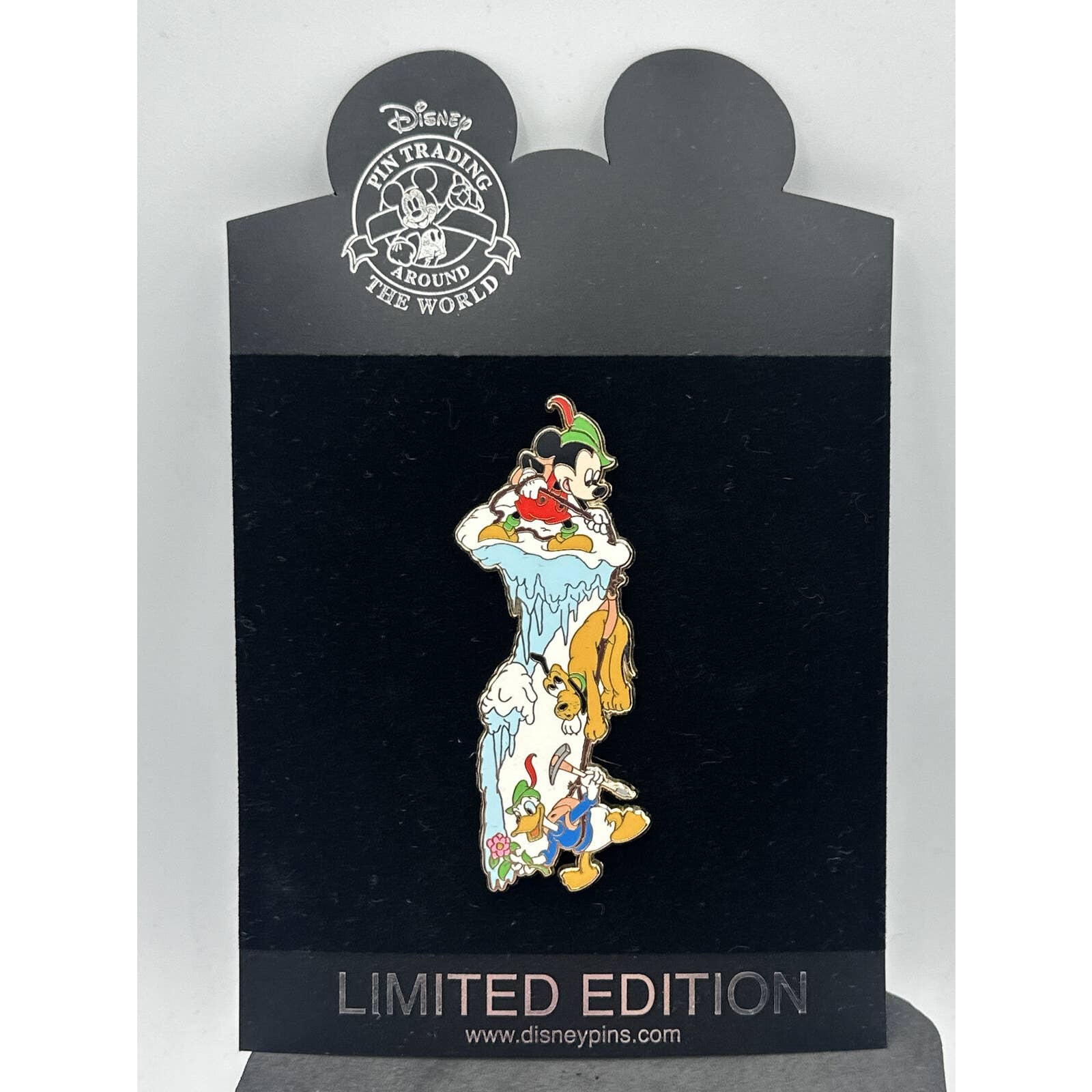 Rare Mint Jumbo 2007 Mickey Ice Climbing Pin Pluto, Donald LE 500
