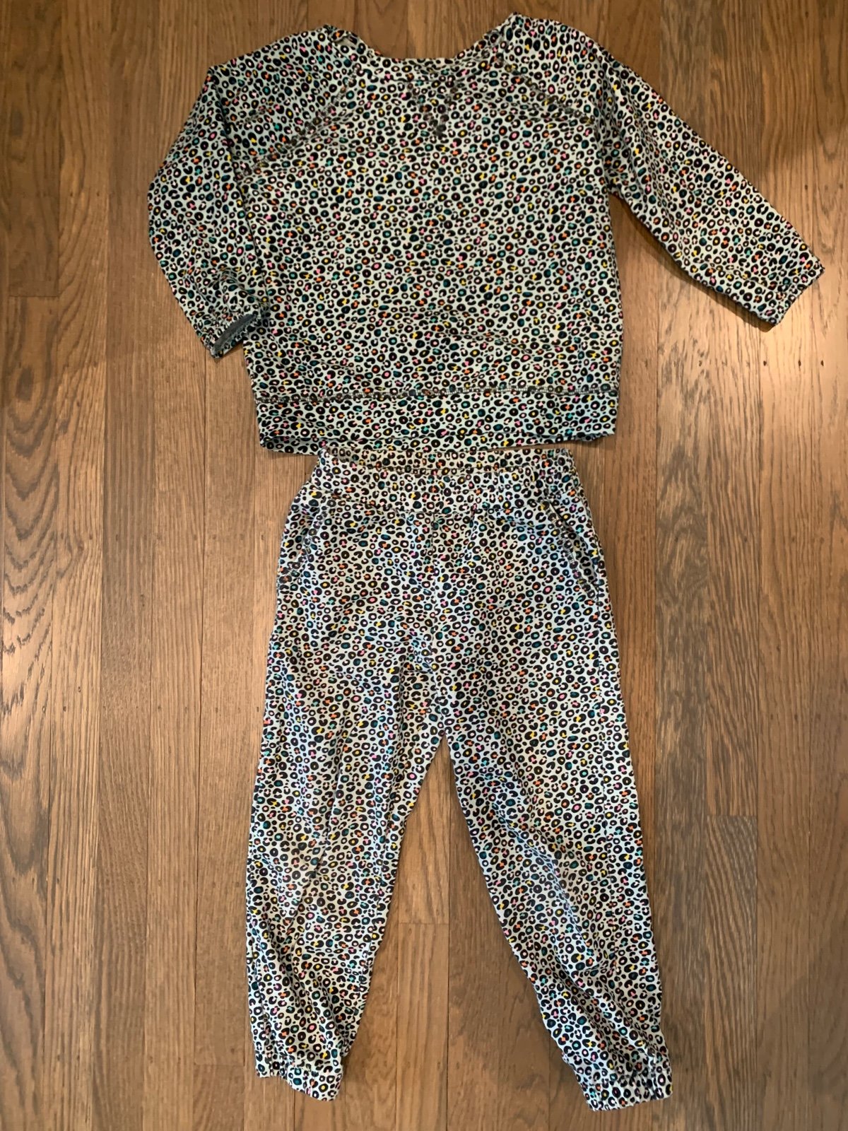 sweatsuit