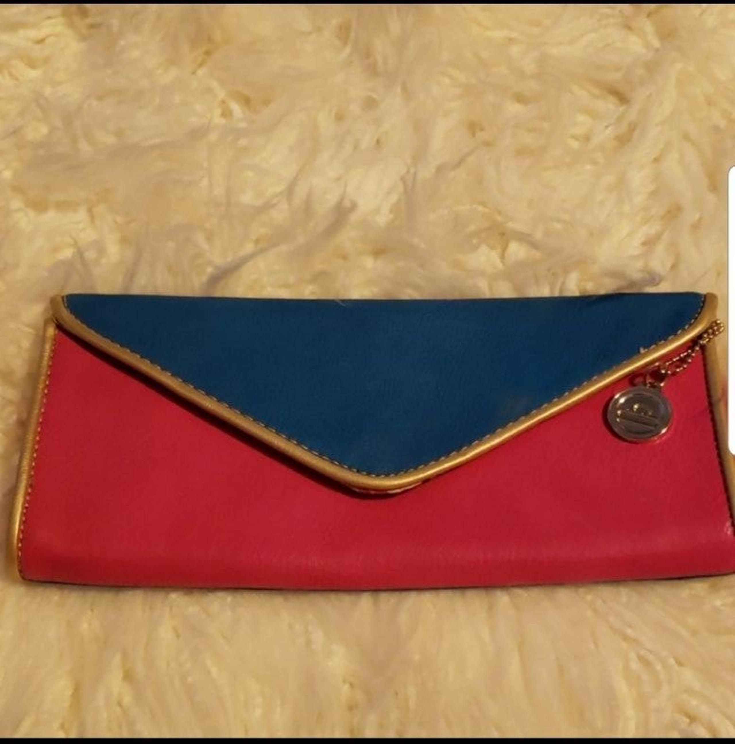 BIG BUDDHA CLUTCH