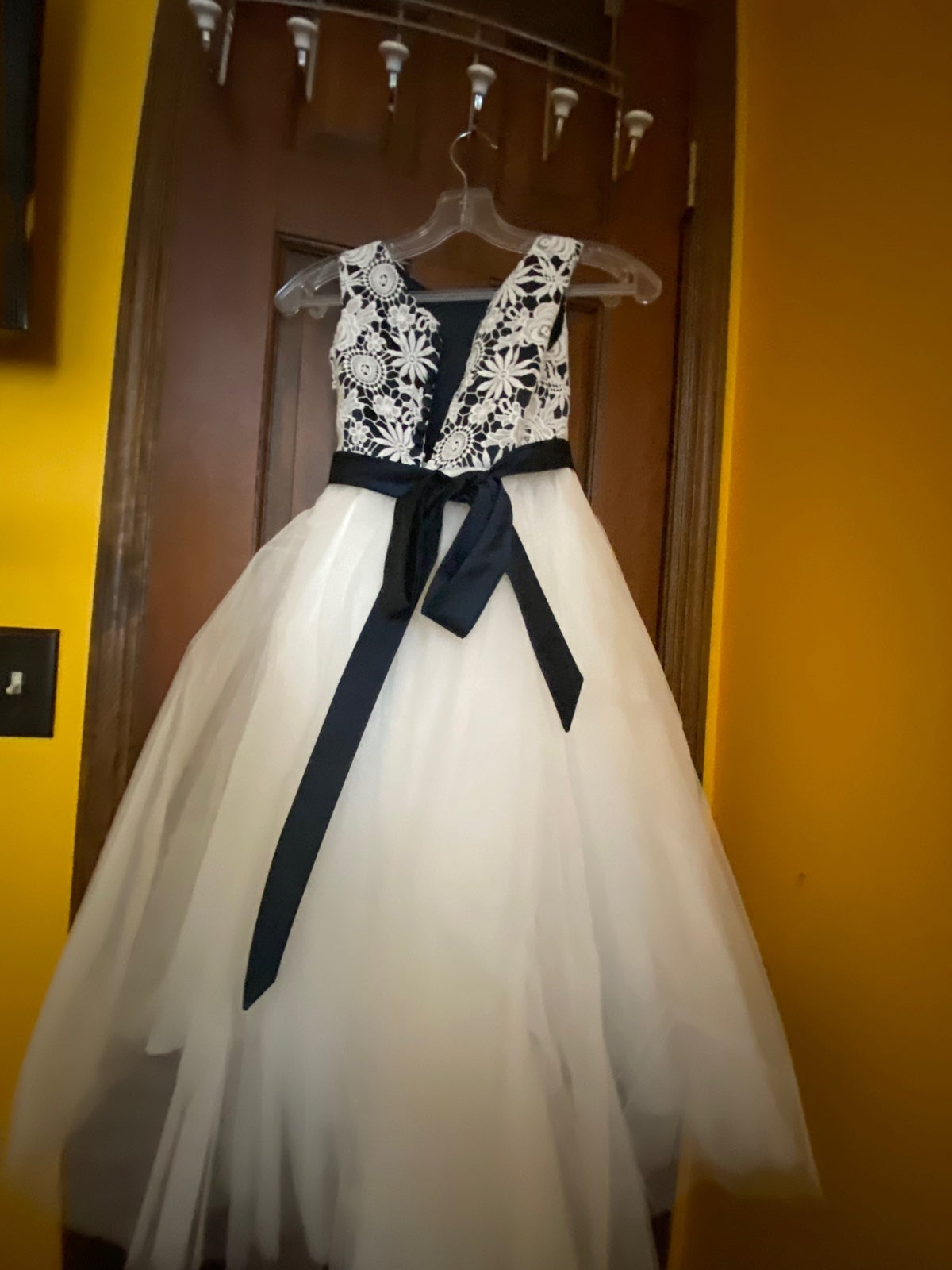 Flow girl dress