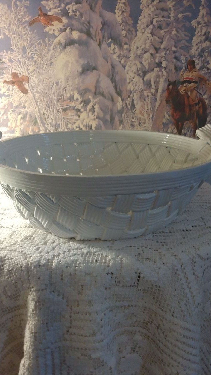 White Ceramic woven Baskets decor