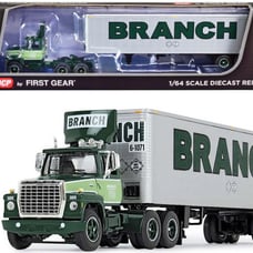 Ford LT-9000 Day Cab with Vintage 40' Dry Goods Tandem-Axle Trailer Green