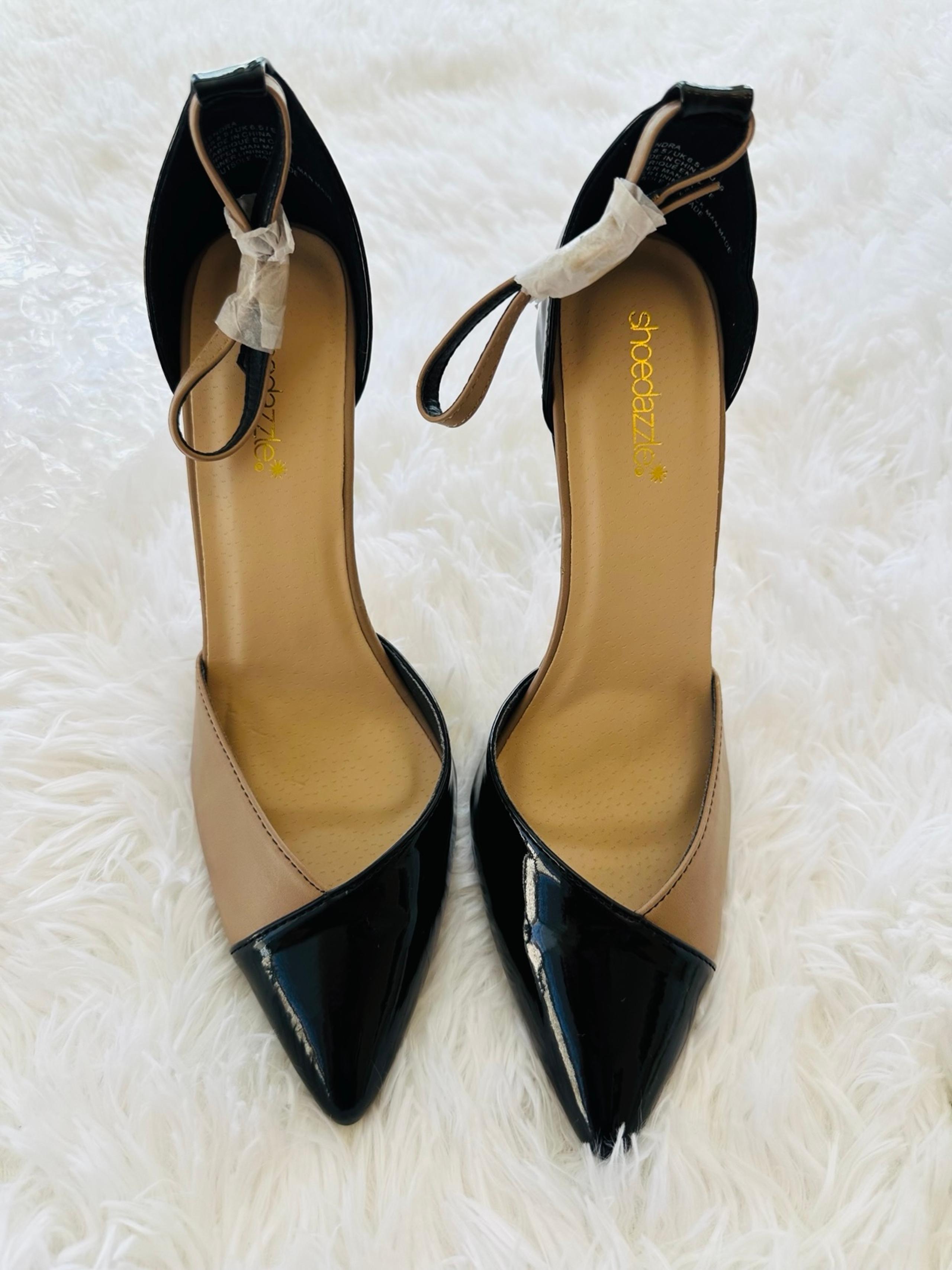Shoe Dazzle Women’s Black/Beige Heels Size 8.5