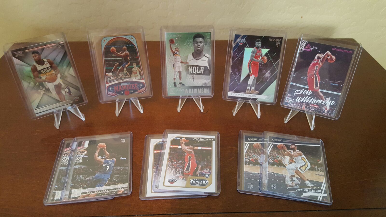 (11) card Zion Williamson RC Chronicles