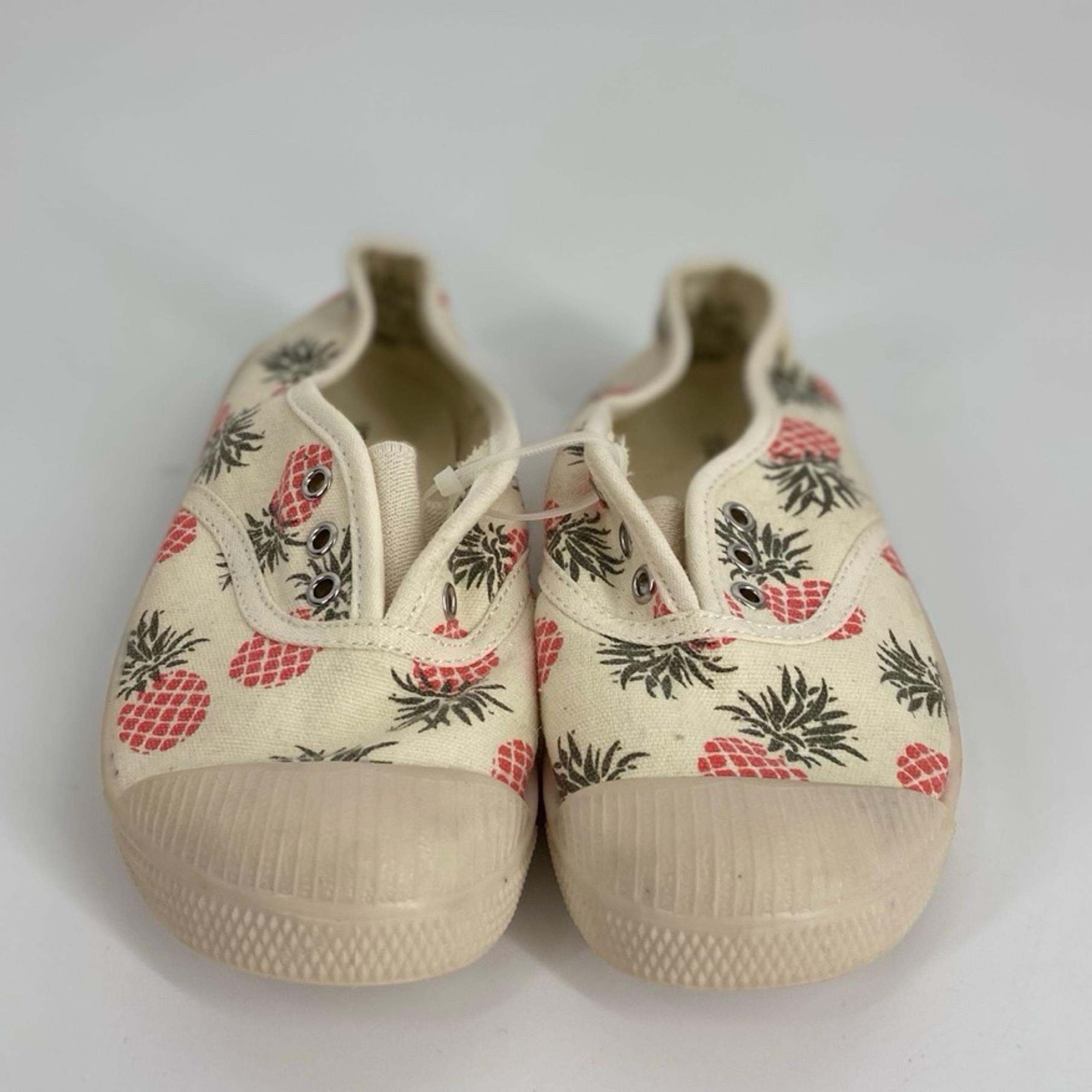 Tropical shoes
