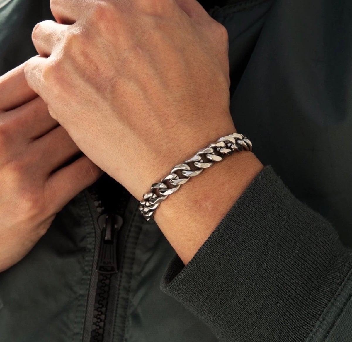 ✨Oliver 18K White Gold Curb Cuban Chain 10mm Bracelet 7.5”