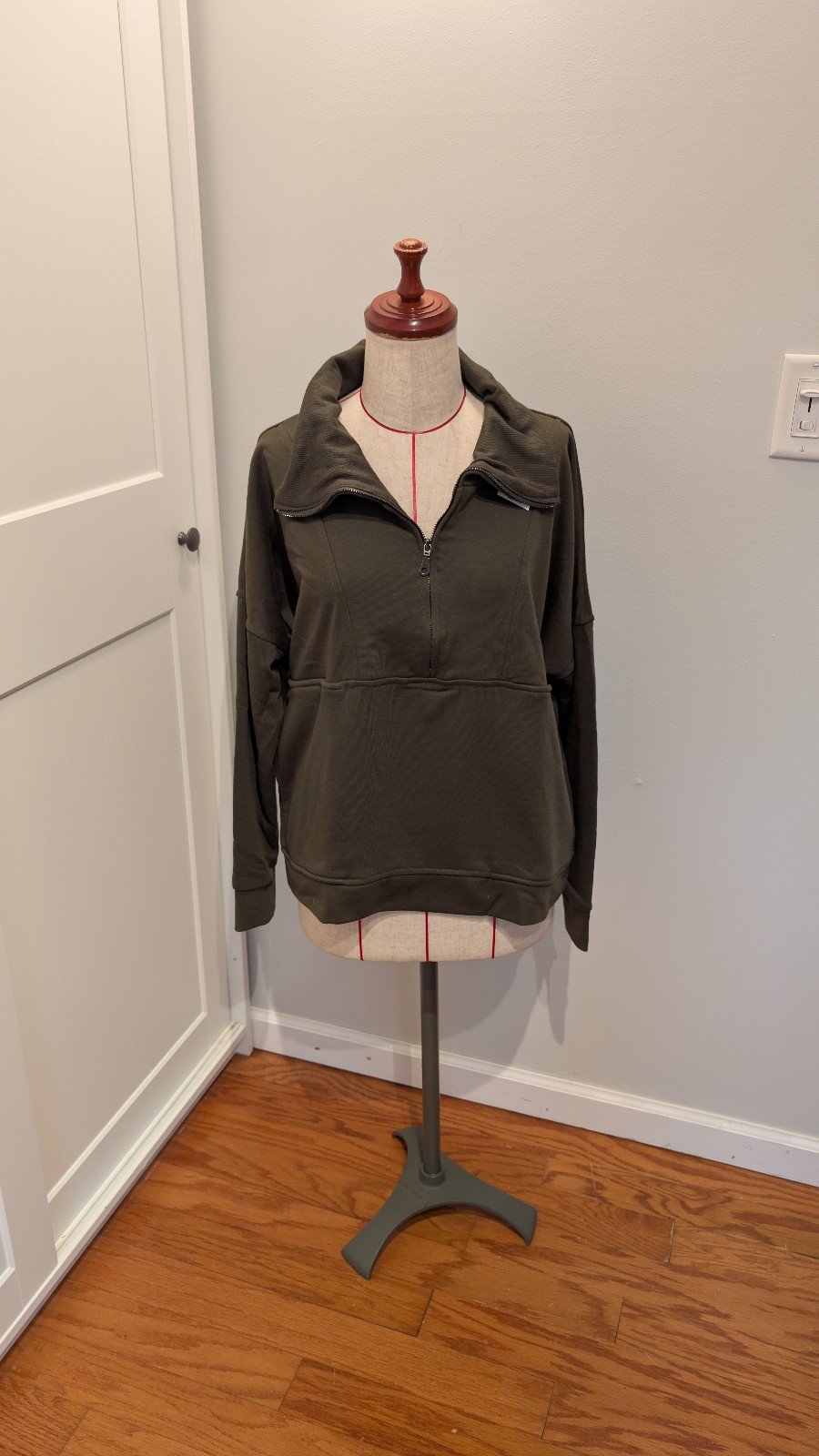 WILO The Label Women’s M Bella 1/2 Zip Vintage Pullover Minimalist Sage Green