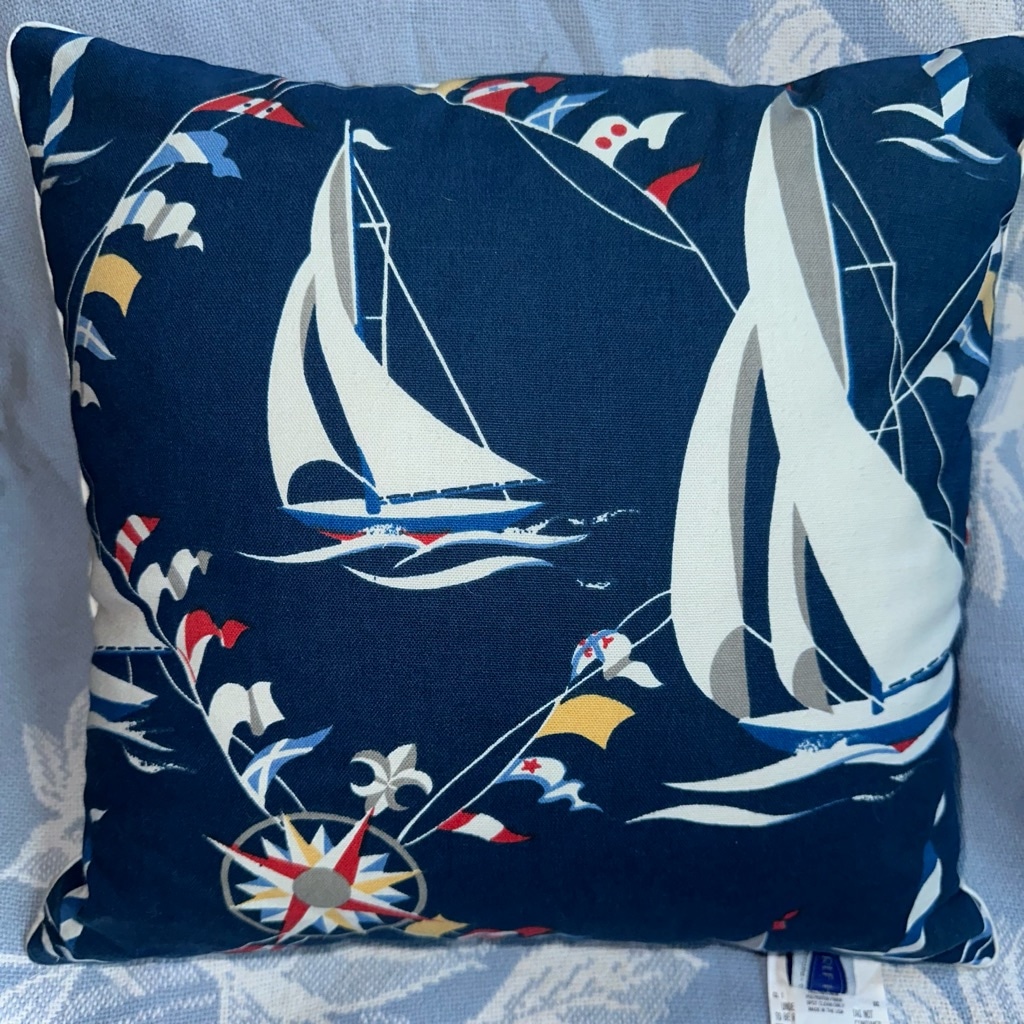 EUC RLF Home Nautical Theme Sail Boat Nautical Flags 17 x 17 Throw Accent Pillow