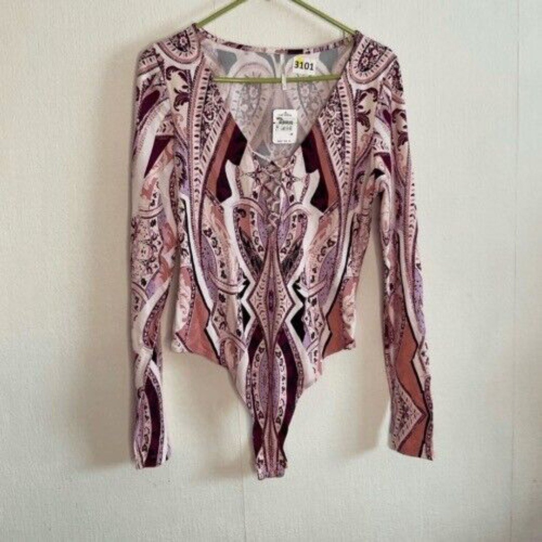 NWT Free People Lace Up Pick A Place Bodysuit Women Size L Ivory/Pink Paisley