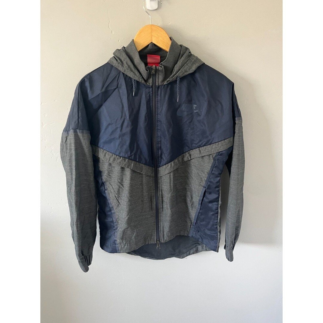 Nike Jacket Womens Small Blue Full Zip Windbreaker Coat Lightweight Vented Gym