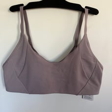 NWT Lululemon Everlux with Mesh Train Bra *Medium Support, B/C Cup Size 14