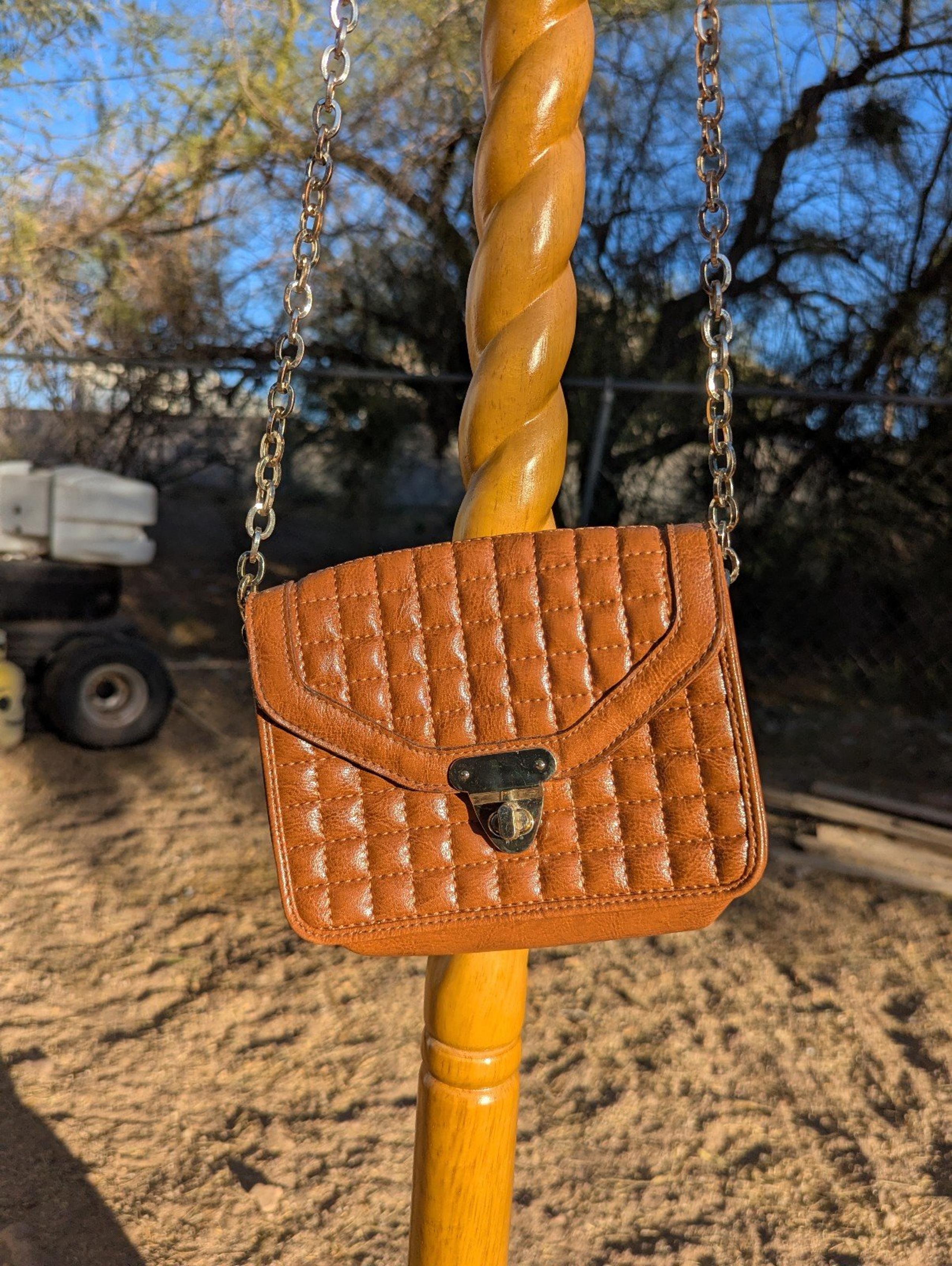 BANANA REPUBLIC Crossbody Brown Faux Leather & Gold Hardwear Small Quilted Bag