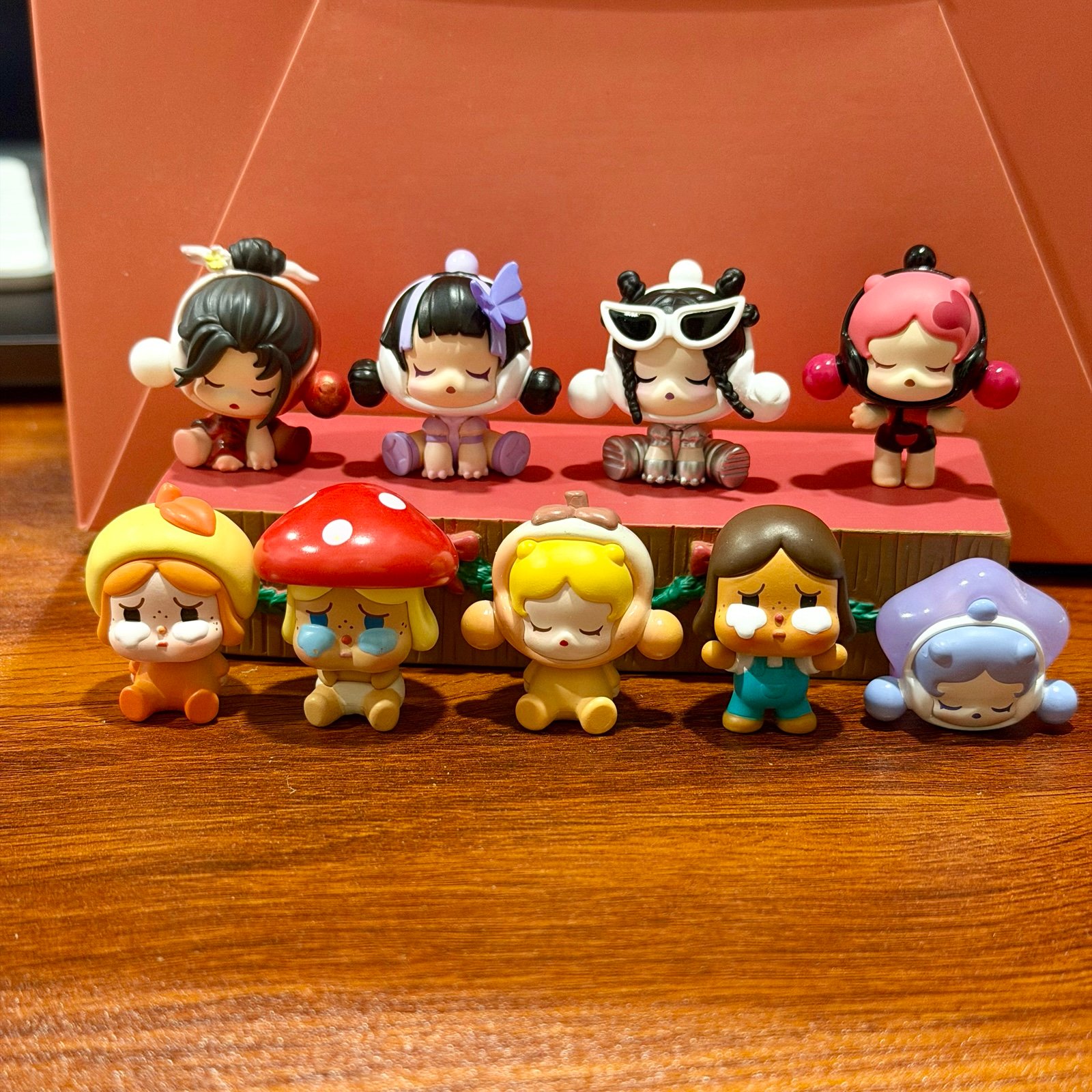 Pop Mart Skullpanda and Crybaby Pop bean collection.