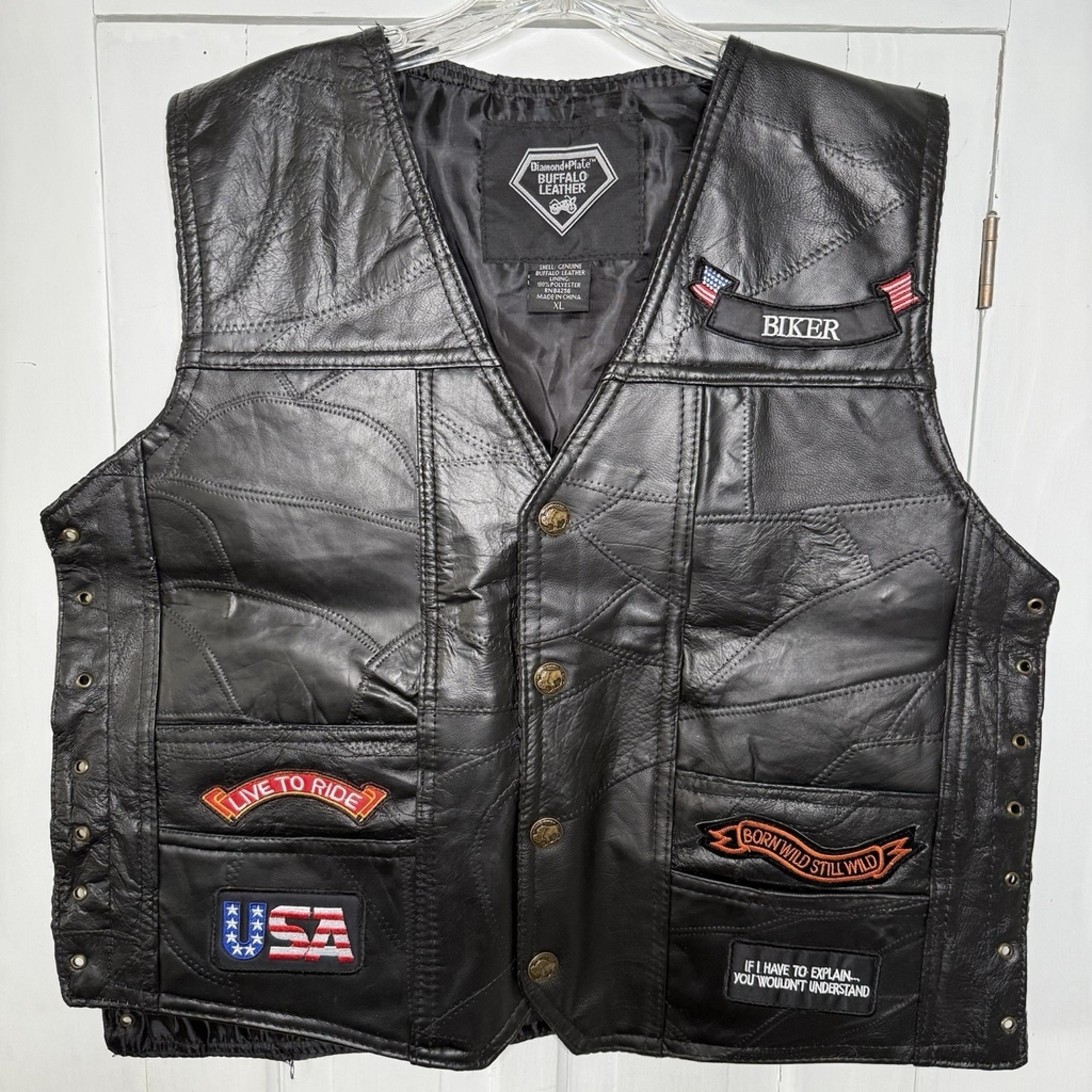 Diamond Plate Size XL Black Buffalo Leather Biker Vest 14 Patches USA Moto Ride