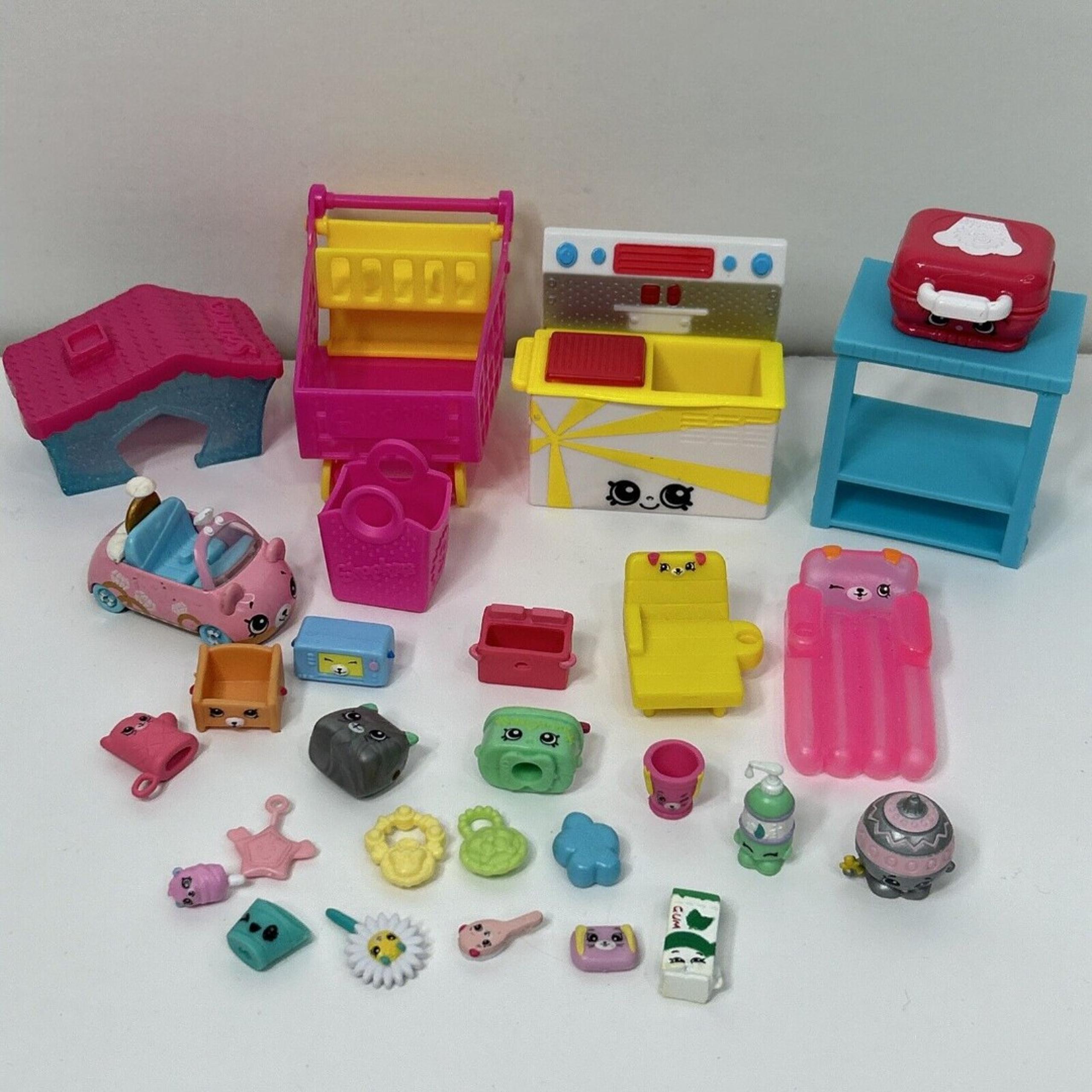 Shopkins Lot Chef Waffle Maker Fast Food Fair Cutie Car Patio Pool Lounge Float