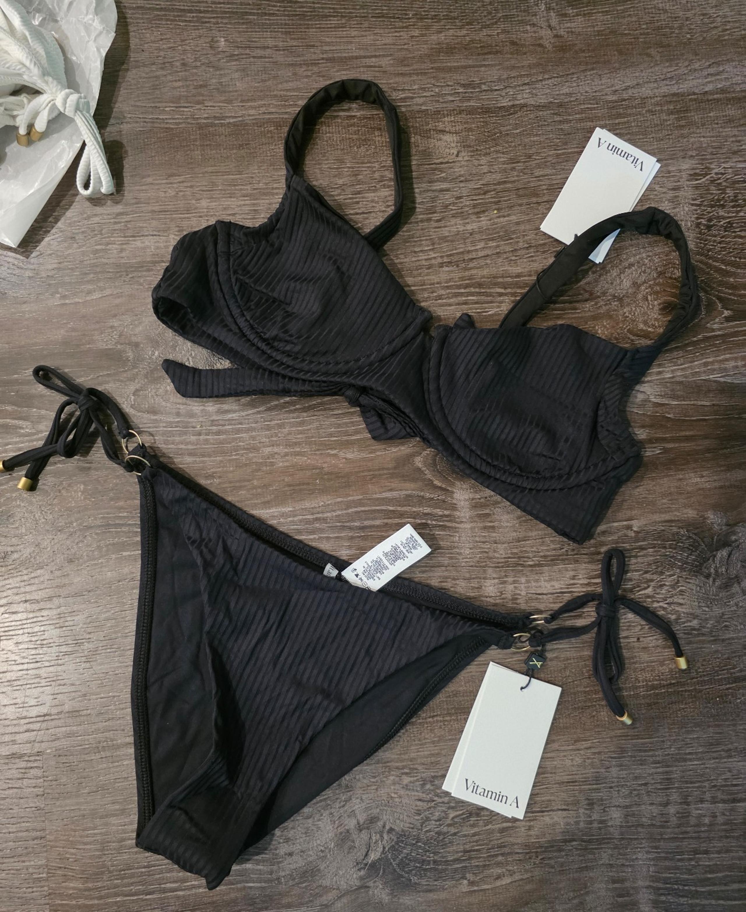 Vitamin A gold black ribbed bikini set size 10/L large nwt